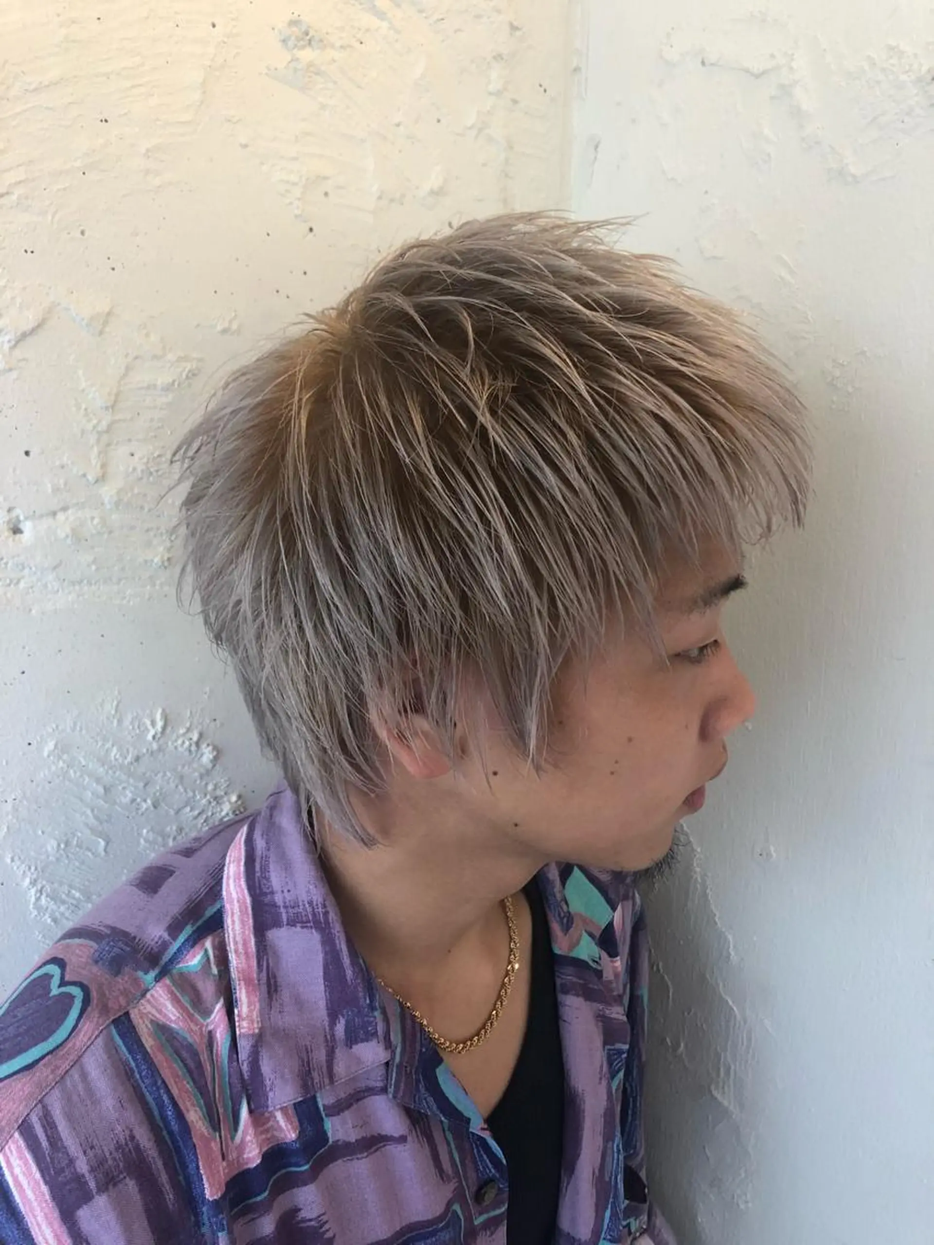 カラー メンズ メンズブリーチ ブリーチ インナーカラー🫶 オタク美容師 山本のヘアスタイル