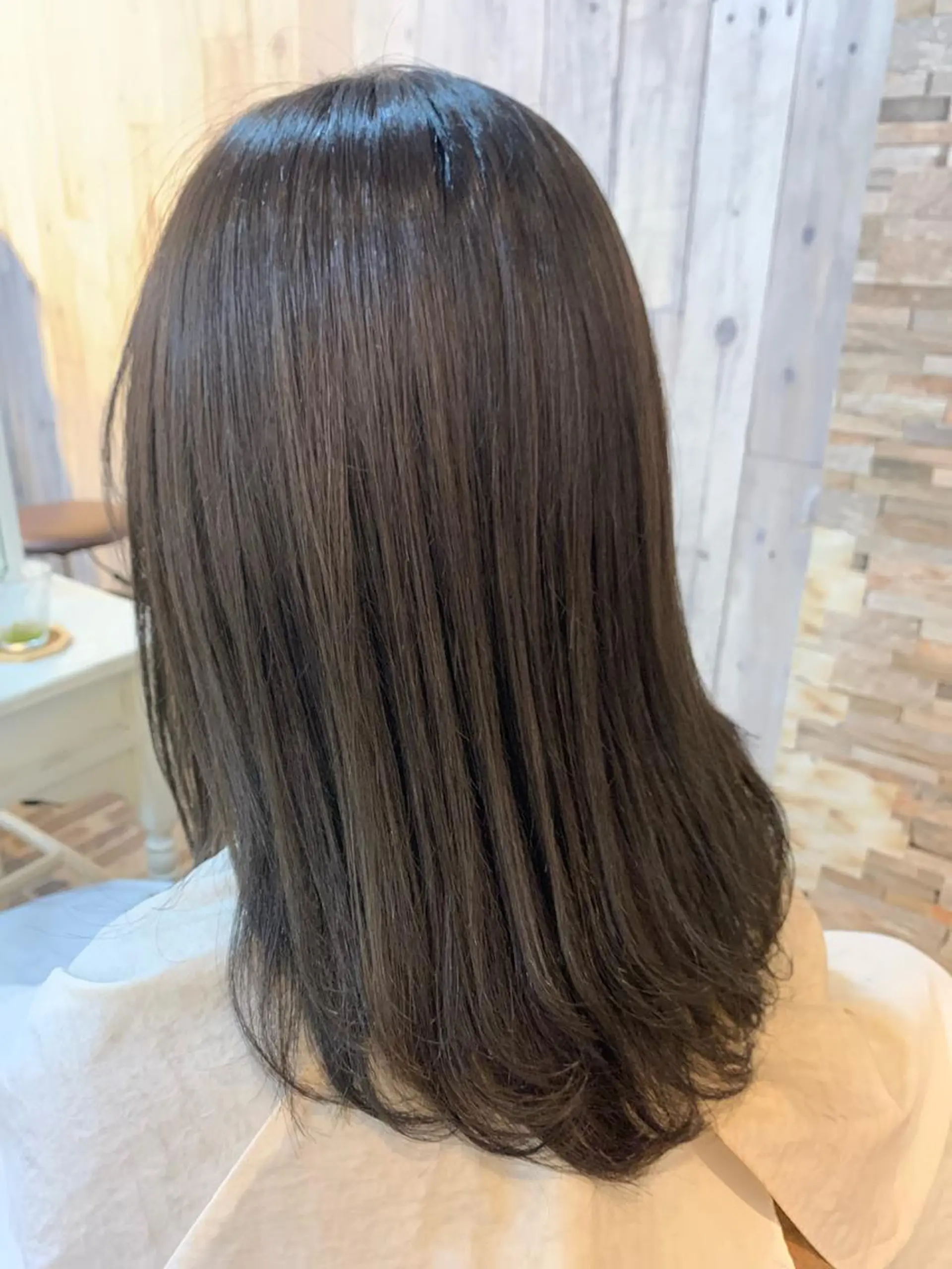 ミディアム カラー ✨【店長】Lily. 北千住Seina✨のヘアスタイル