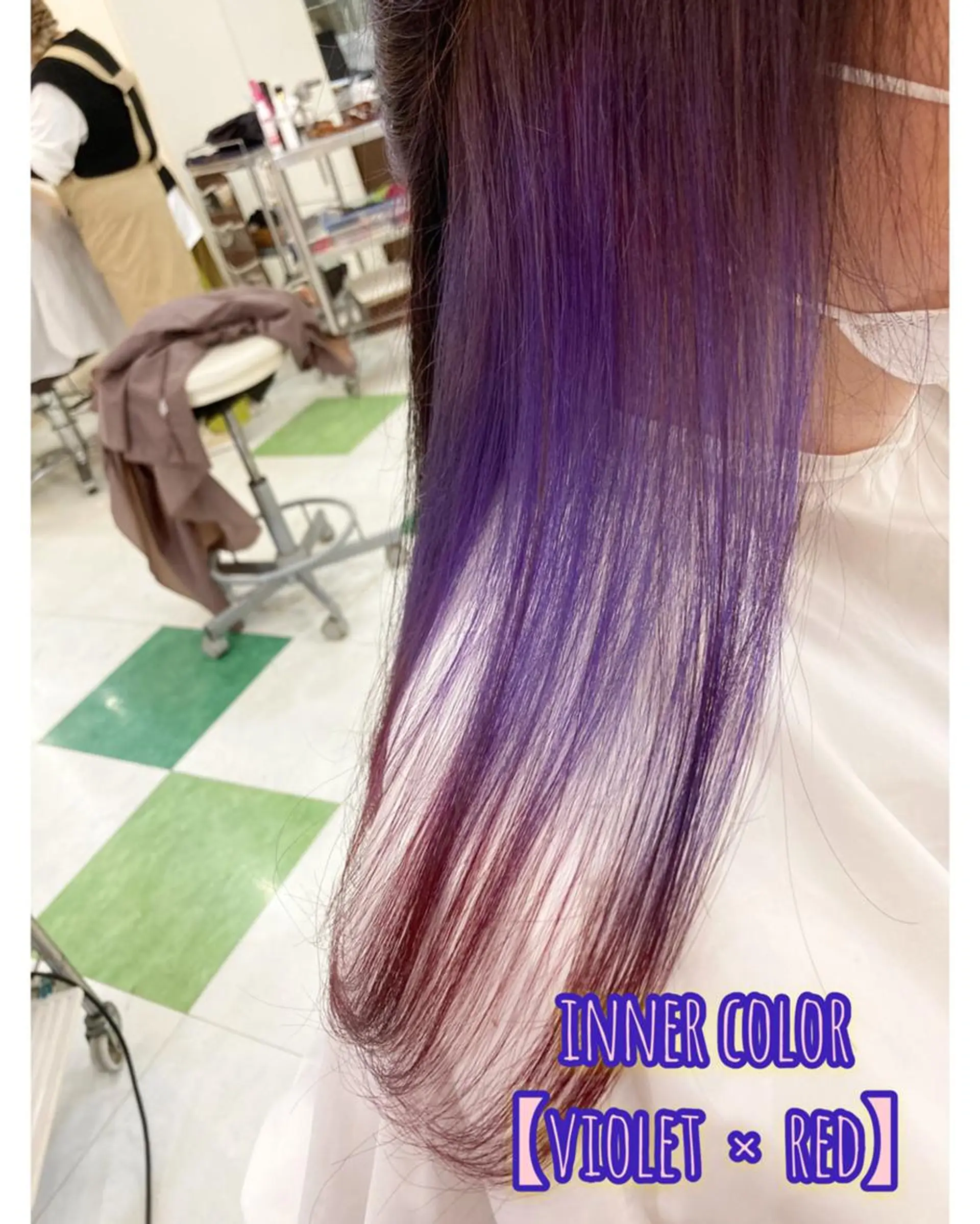 カラー インナーカラー ヘアカラー 💐リラジュネス💐 美髪Salon💫のヘアスタイル