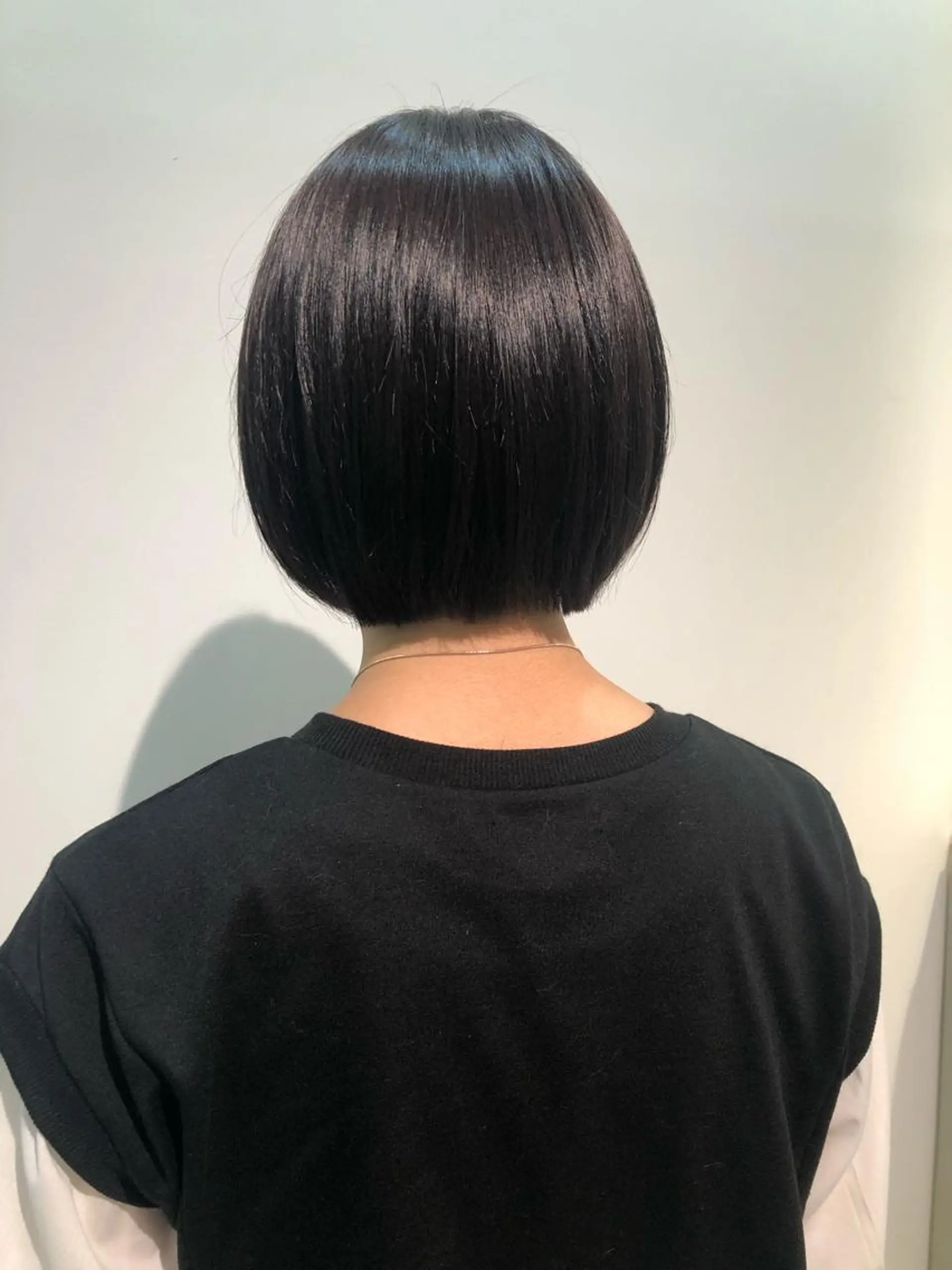 ショート カラー ボブ レイヤー/お顔まわり 暖色カラー🍑Amiのヘアスタイル