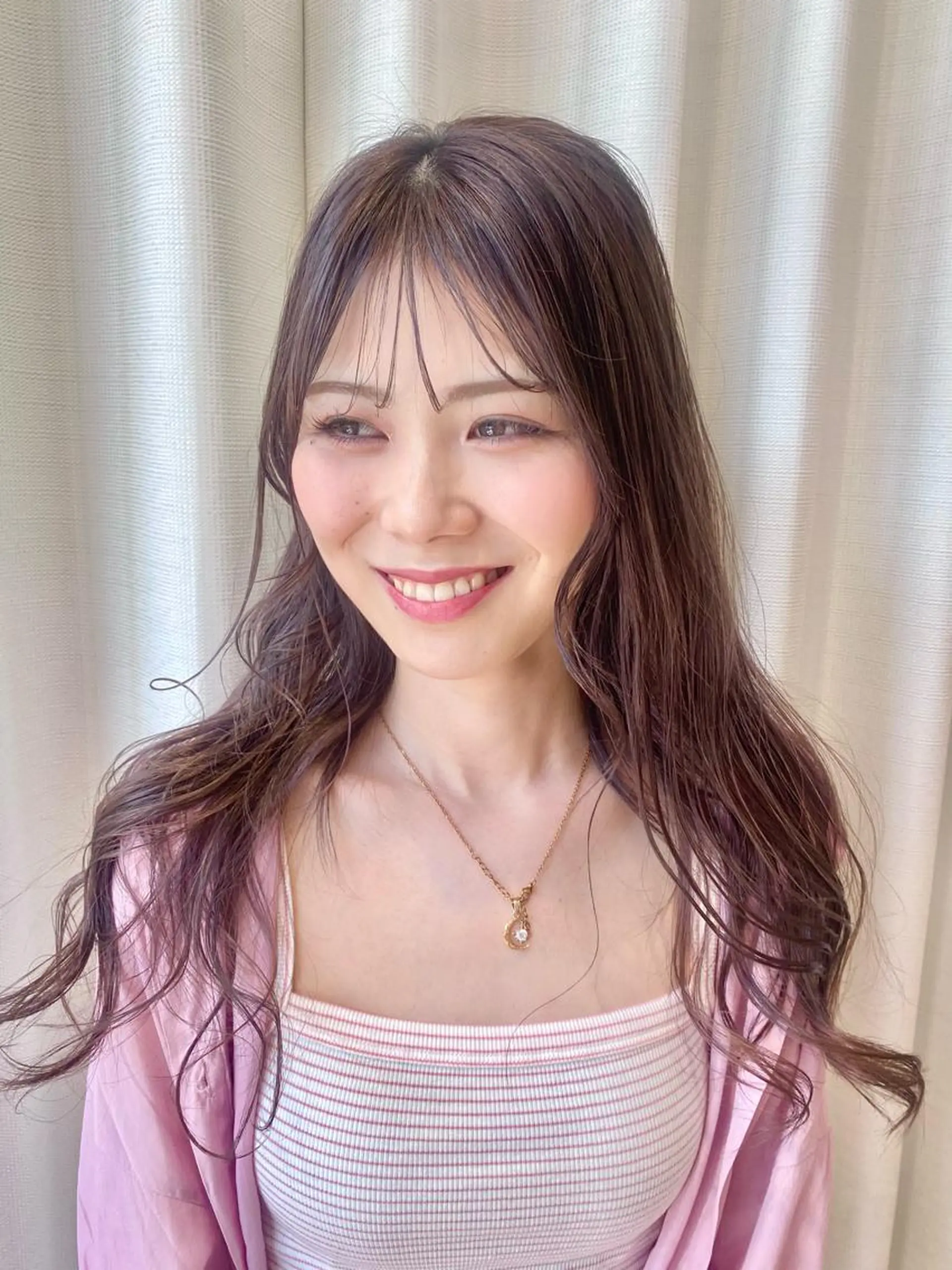 ロング カラー ブリーチ ブラウンカラー 増井 彩乃のヘアスタイル