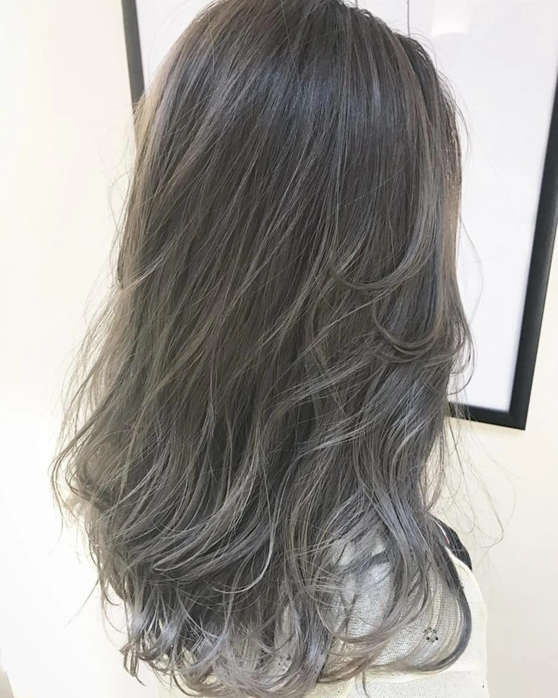 ロング カラー グレージュ 外国人風カラー 髪質改善サロン 心斎橋ARCHEのヘアスタイル