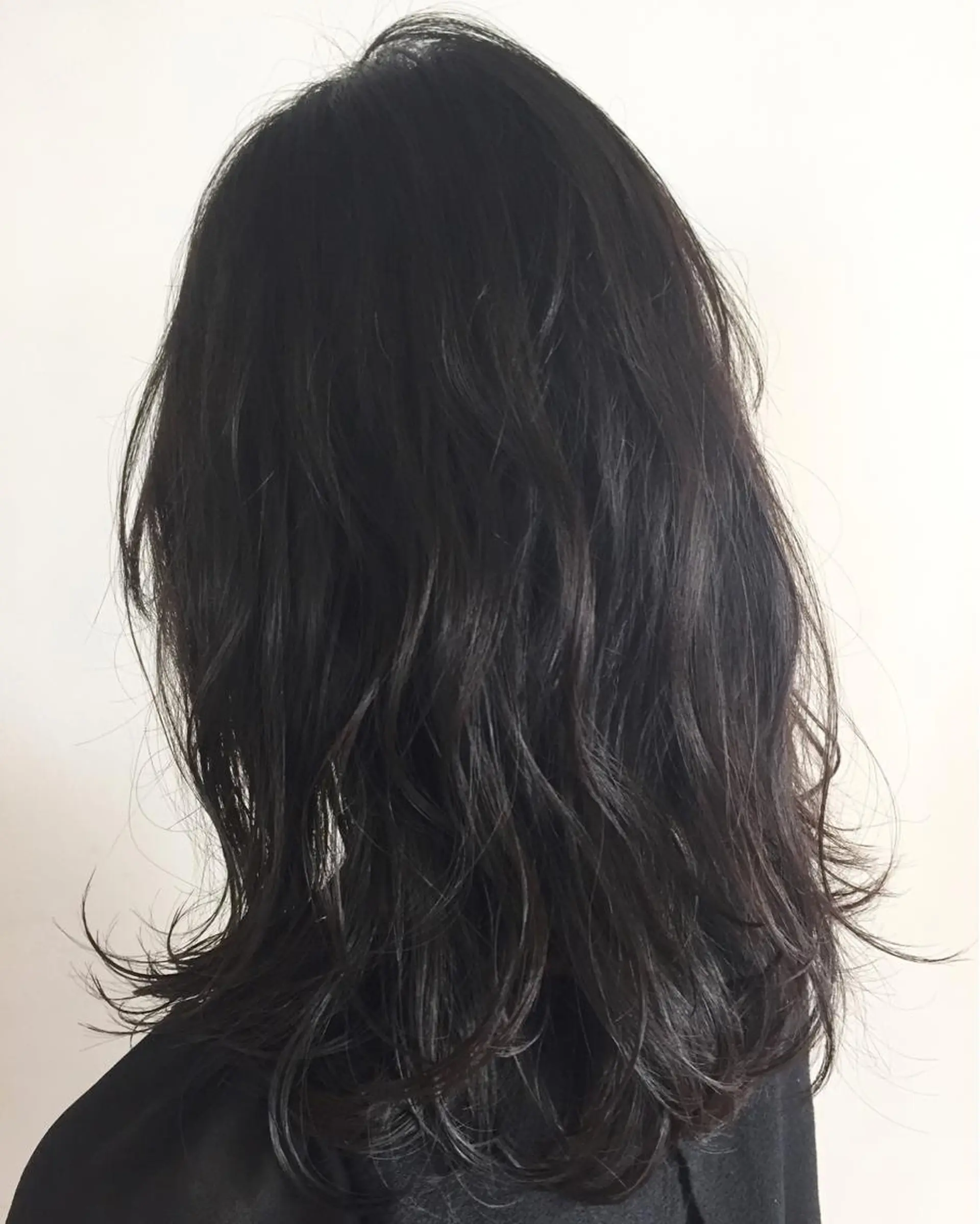 ミディアム セミロング カラー パーマ conne& ririのヘアスタイル