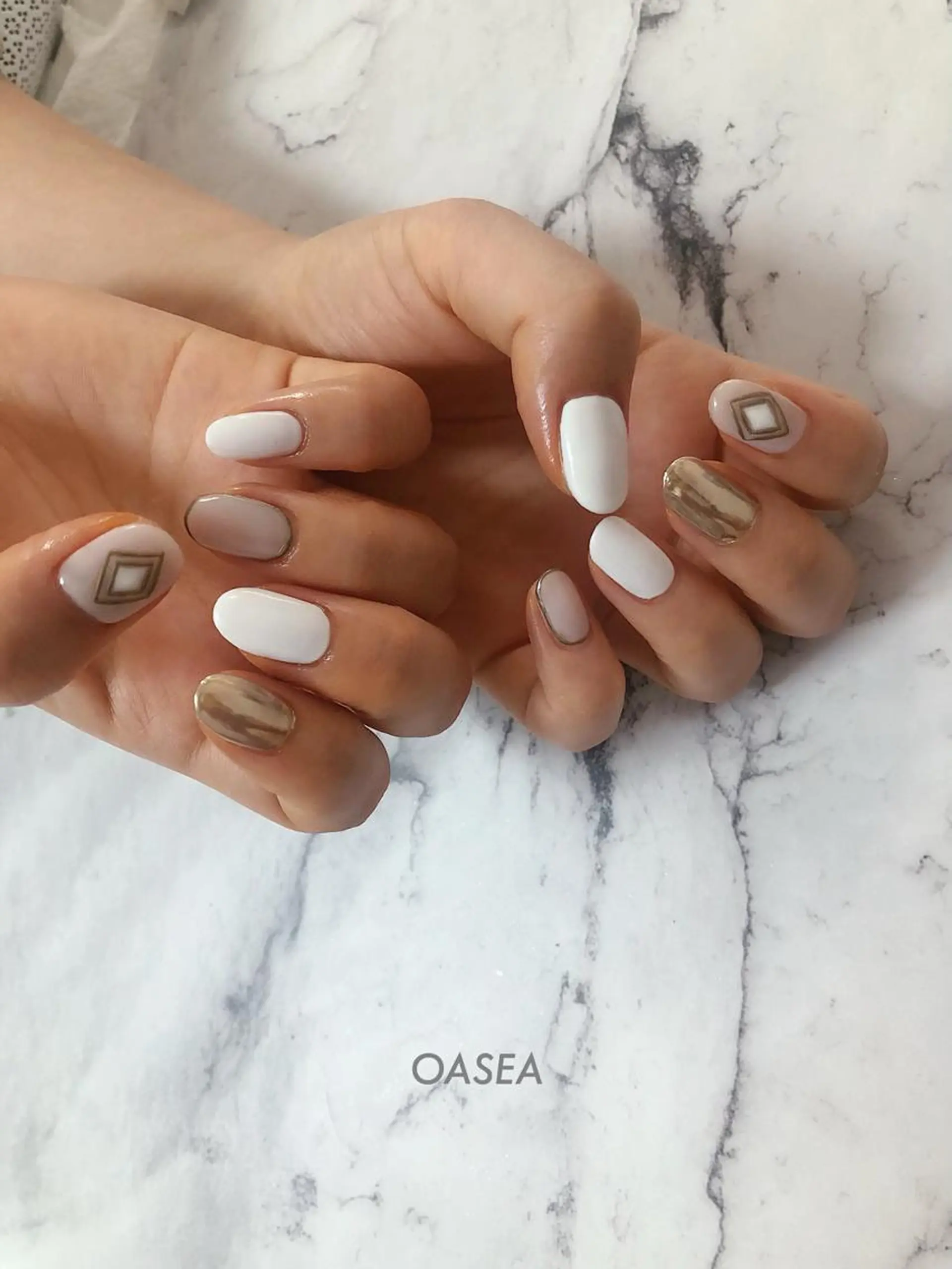 ネイル 🌞💜 KAORI 🌴のネイルデザイン