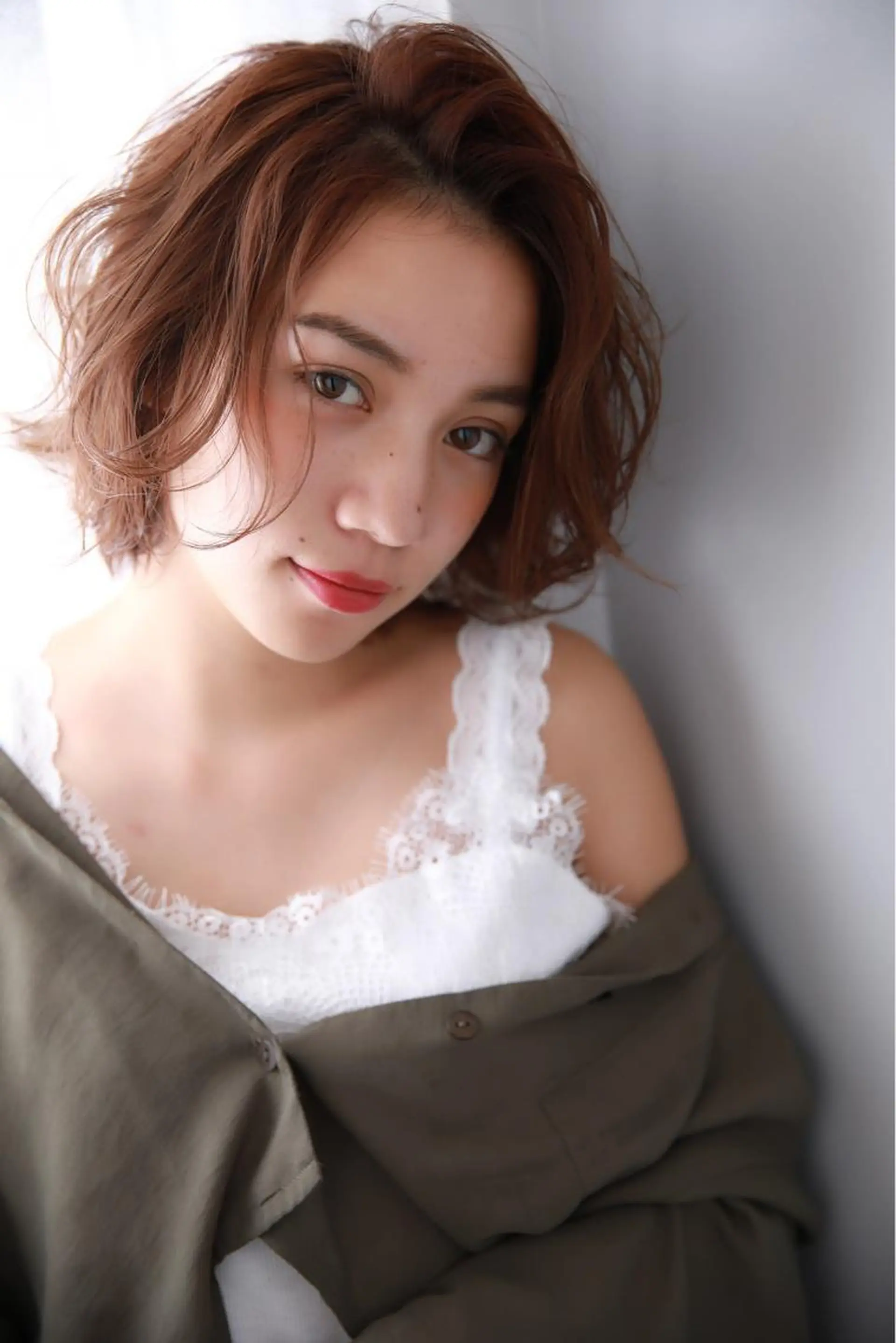 ミディアム カラー ｓａｋｕｒａ .のマツエク・マツパデザイン