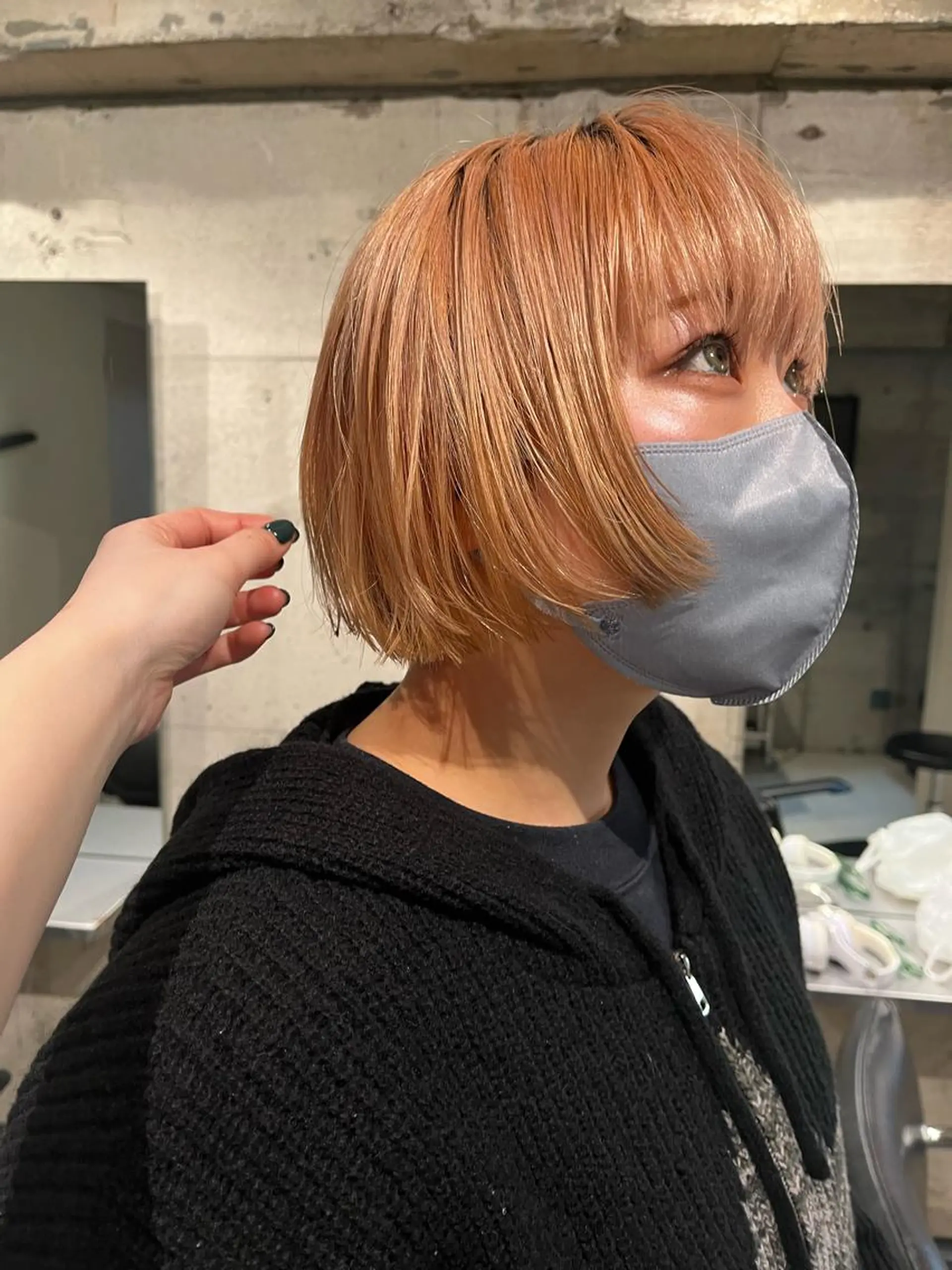 ショート カラー 🦮shiori アイドルオタク🦮のヘアスタイル