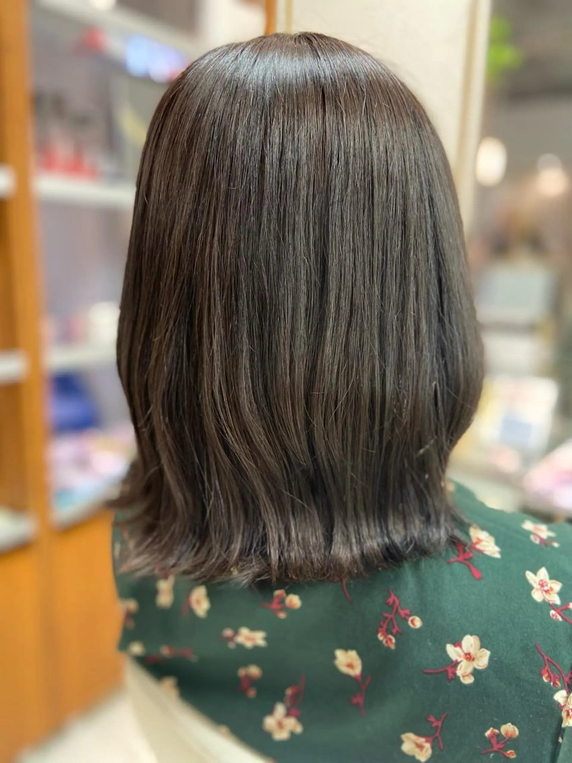 ミディアム カラー ブリーチ ボブ 長めボブ カット ヘアカラー トリートメント 菊地 美憂のヘアスタイル