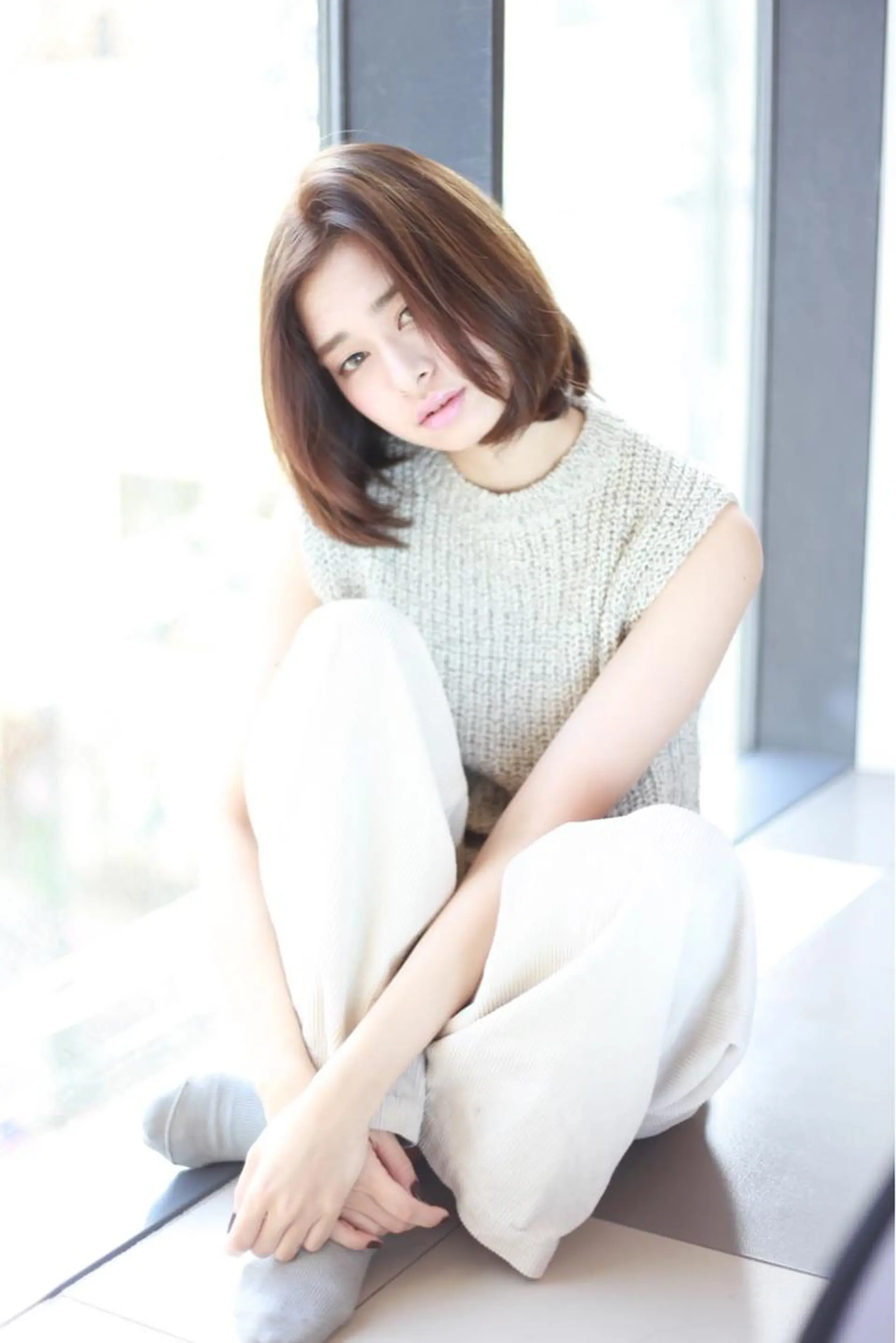 ミディアム 縮毛矯正 neolive emのヘアスタイル