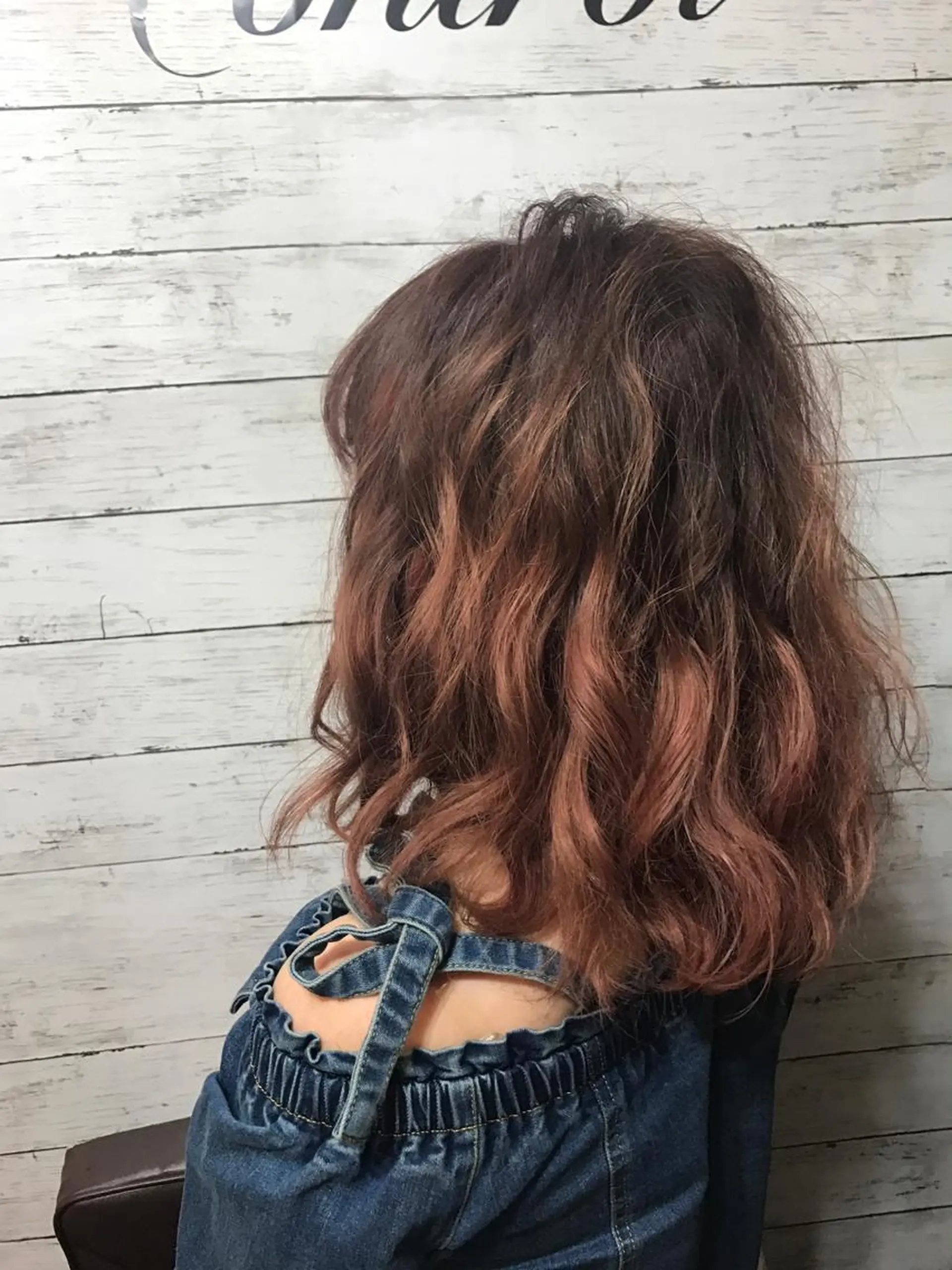 ミディアム カラー アッシュ ベージュカラー グラデーションカラー オレンジ レイヤーカット ていねい技術No.1 🌈諏訪 健太のヘアスタイル