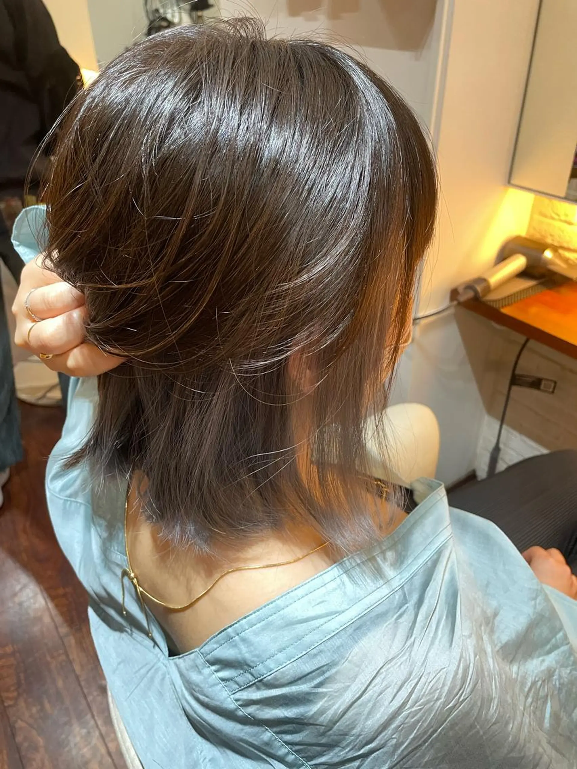 ミディアム ヘアカラー CoCooN Hiromiのヘアスタイル