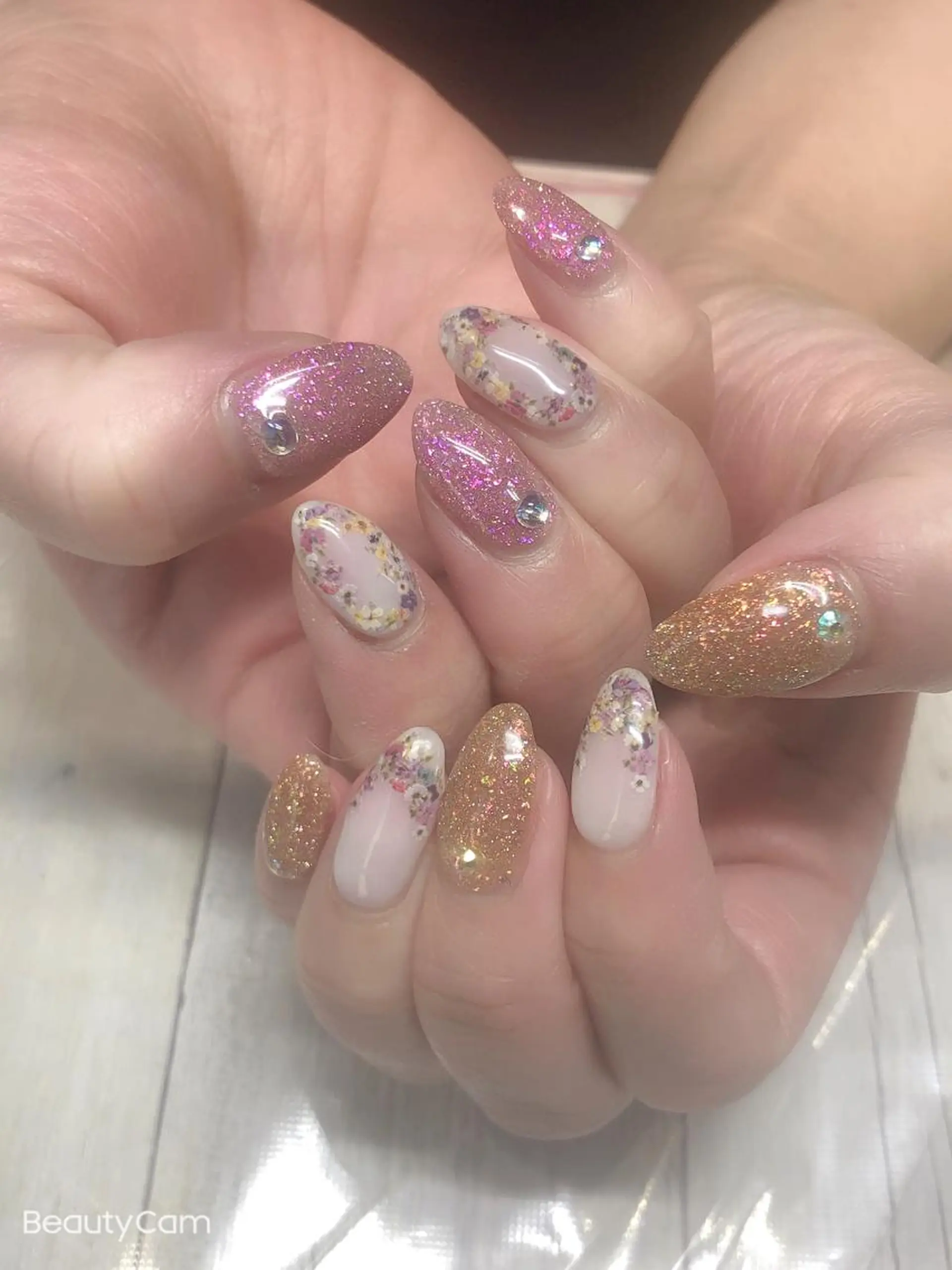 ネイル 💎Guarendo💎錦糸町店所属・✨アン ミユ✨のネイルデザイン