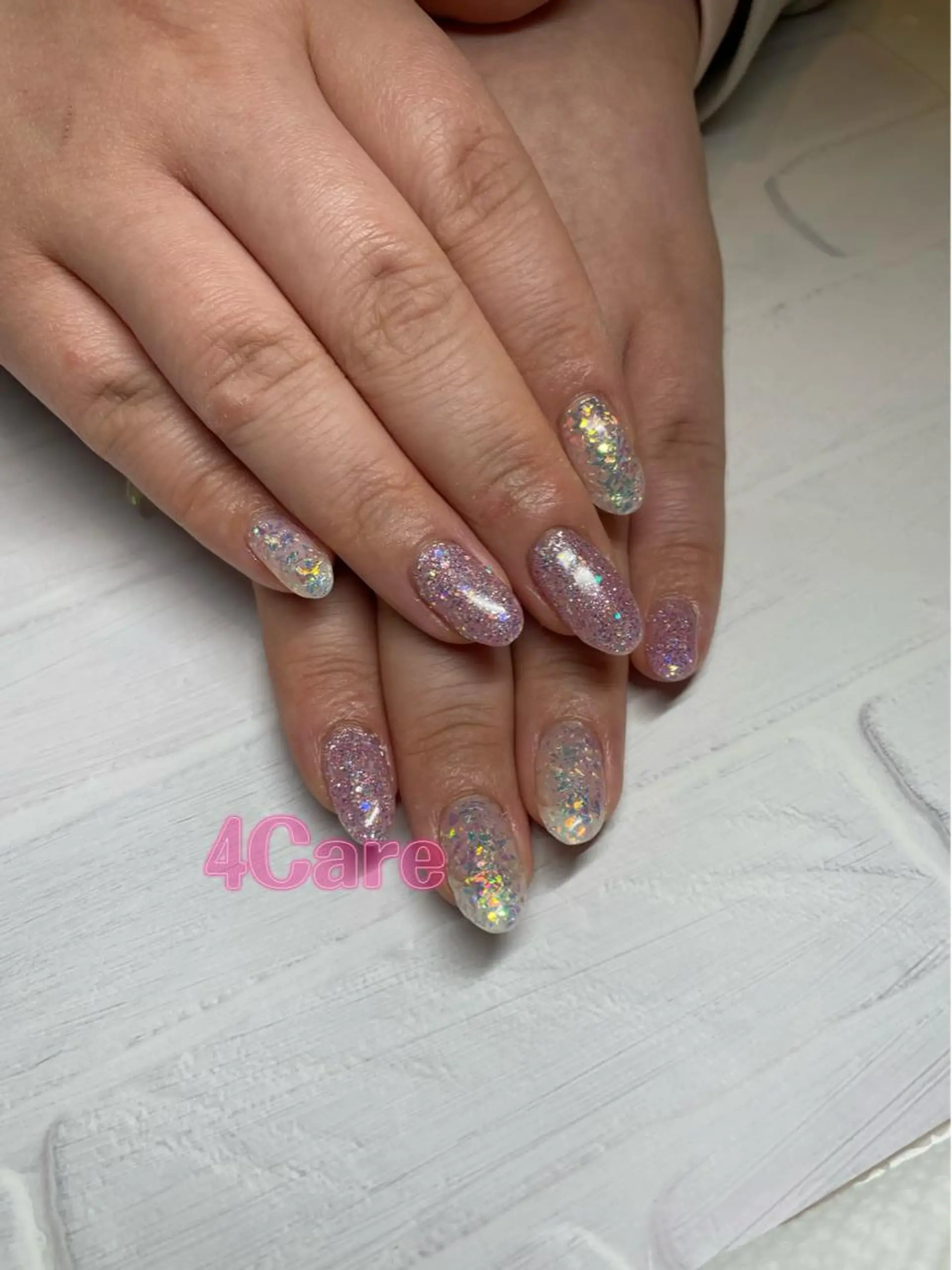 ネイル ラメ(グリッター) 4Care所属・4Care Yのネイルデザイン