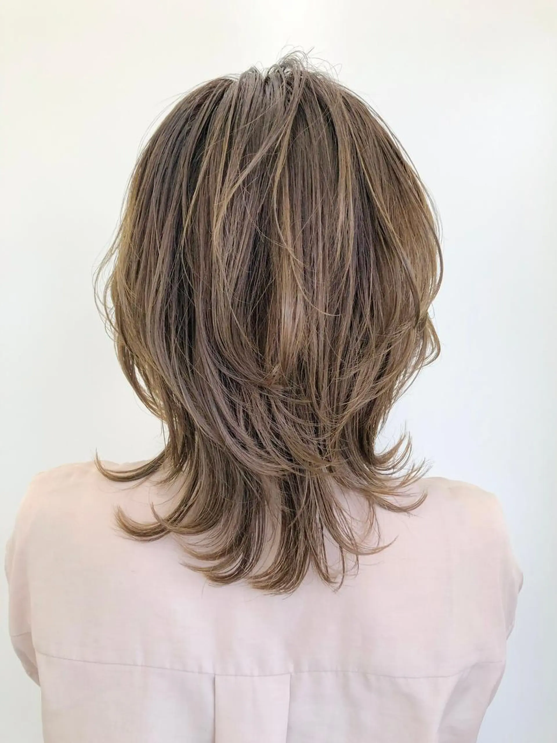 ミディアム カラー 🤍オオカワ レイナ🤍のヘアスタイル