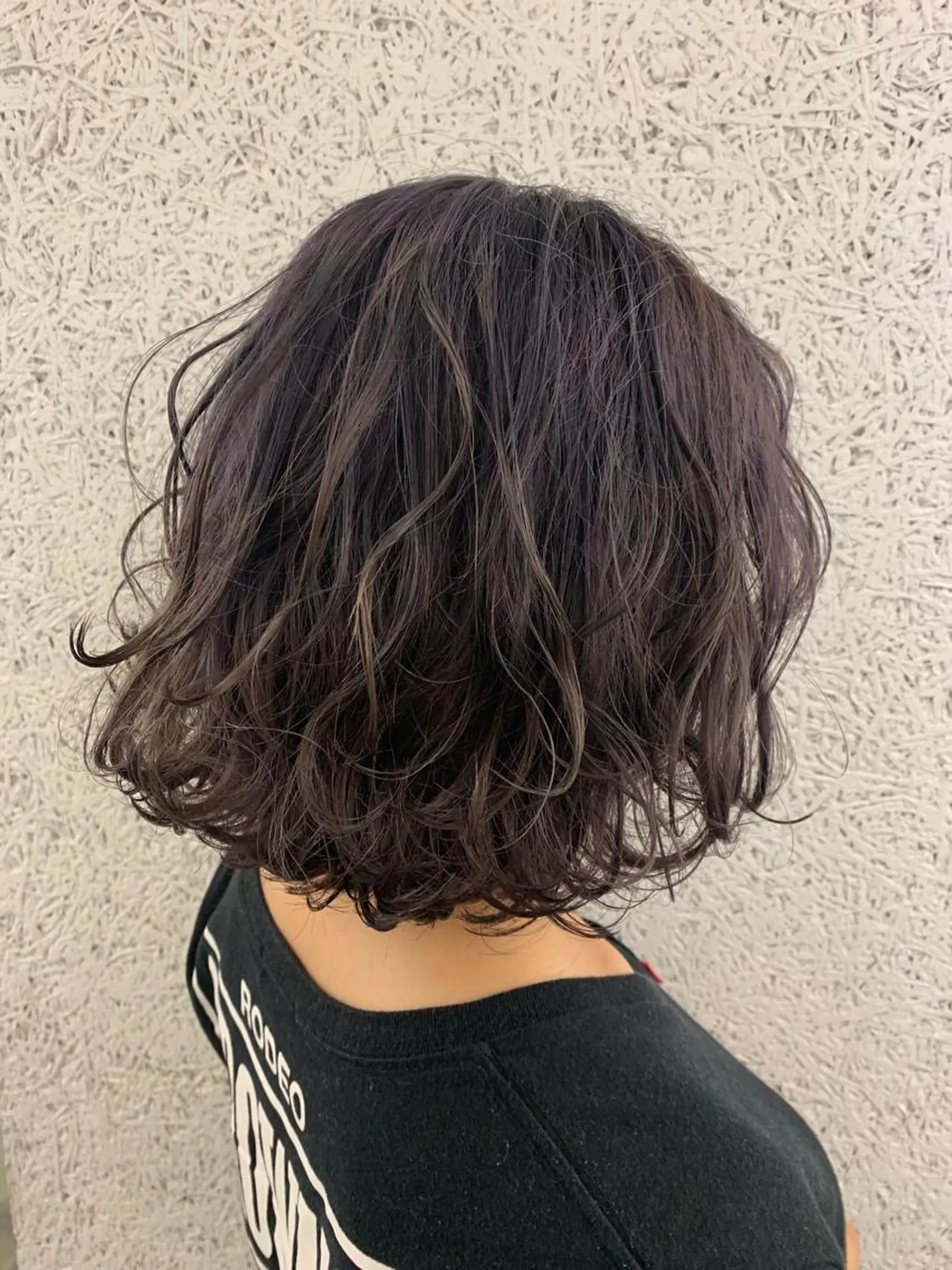 ショート カラー もにか🌞原宿/渋谷 🌝ブリーチカラーのヘアスタイル