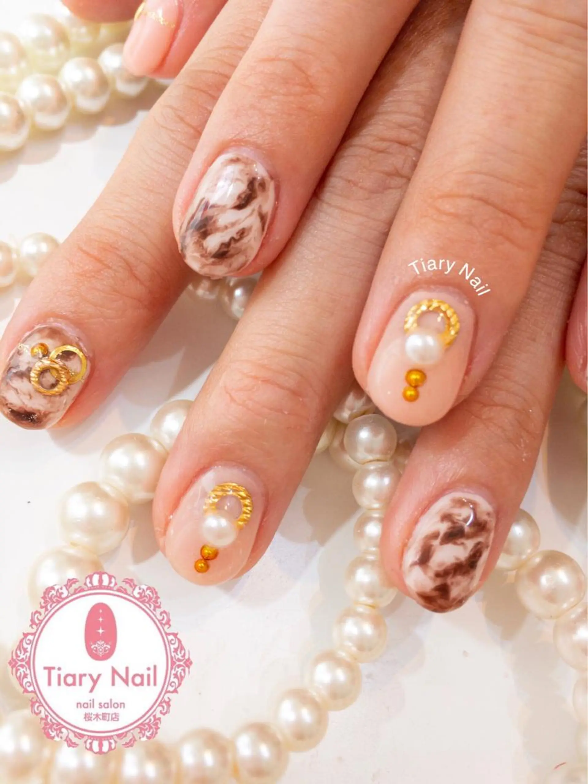 ネイル ゴージャス ショートネイル TiaryNail まほのネイルデザイン