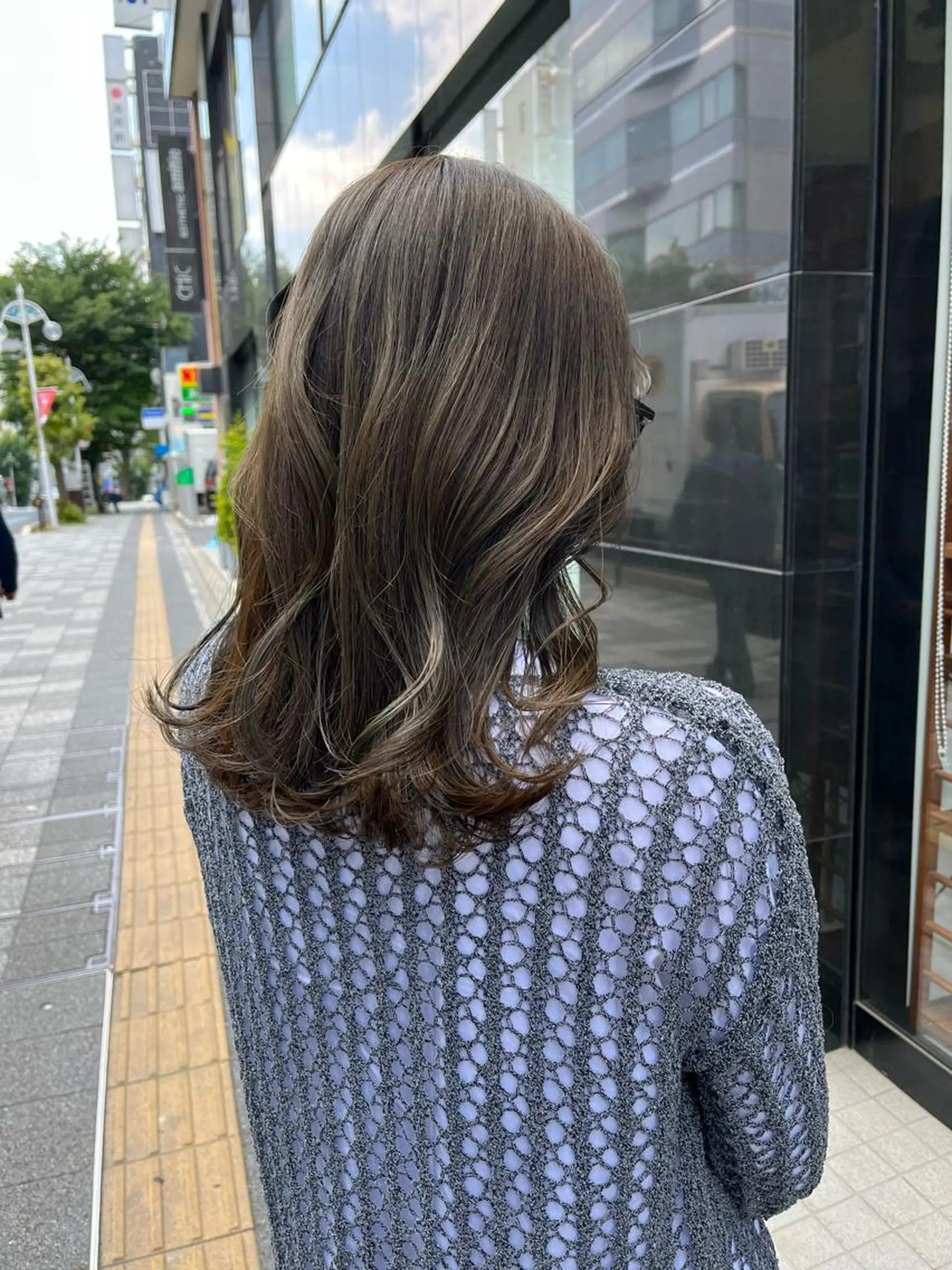 セミロング カラー channel所属・Natsumi ❤︎のヘアスタイル