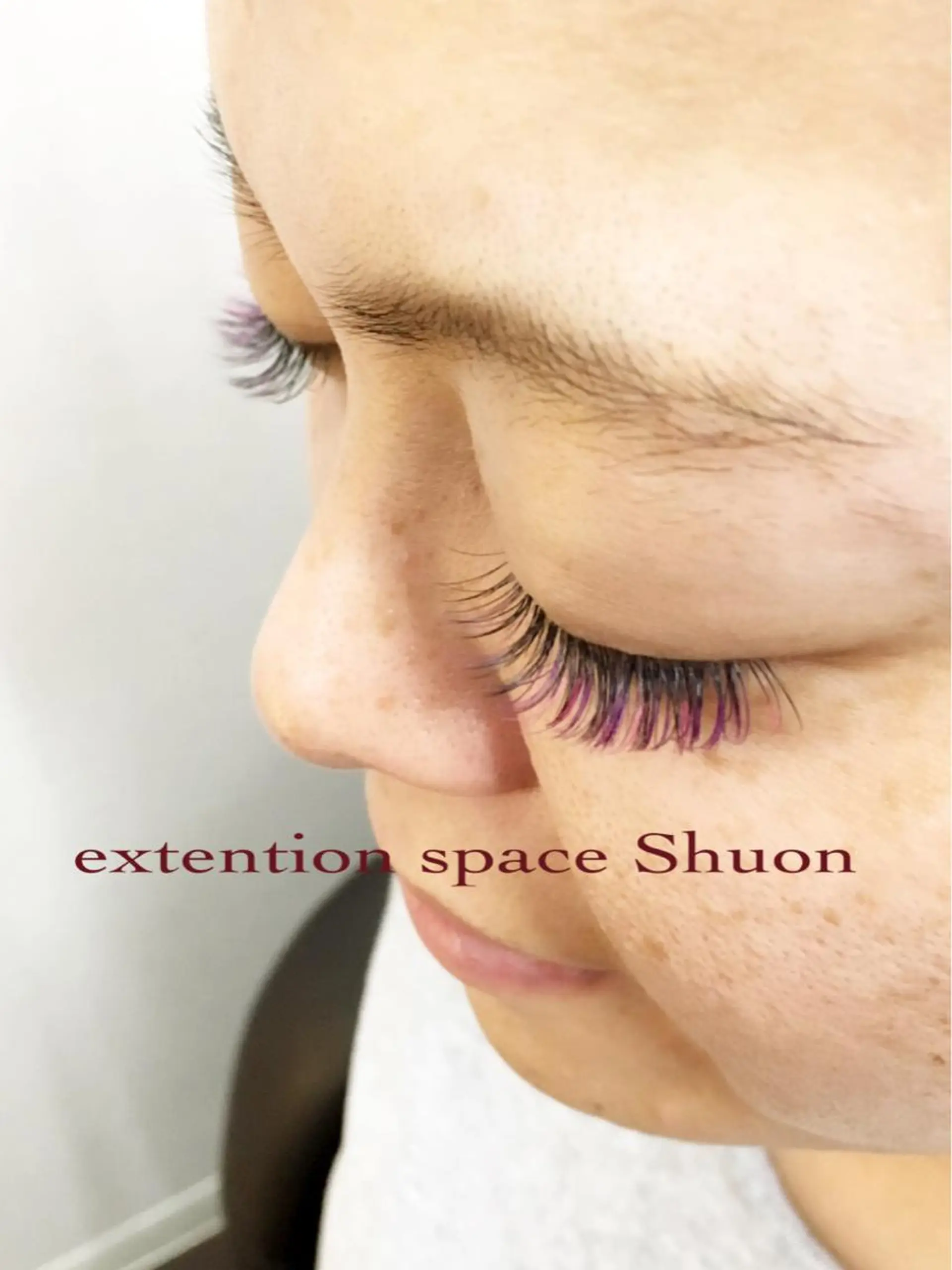 マツエク・マツパ ボリュームラッシュ KITTY 立川のネイルデザイン