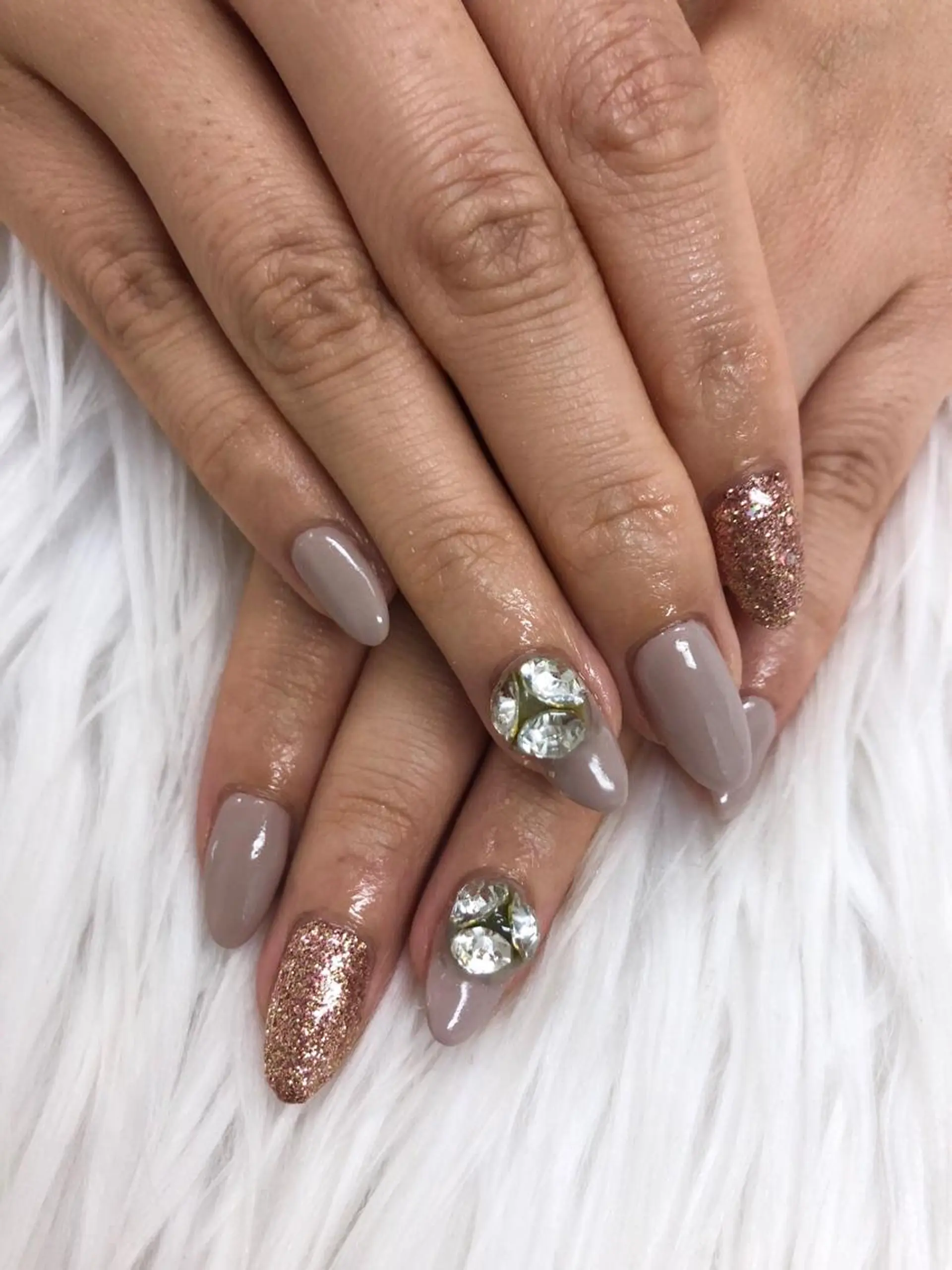 ネイル MADIA MEGUのネイルデザイン