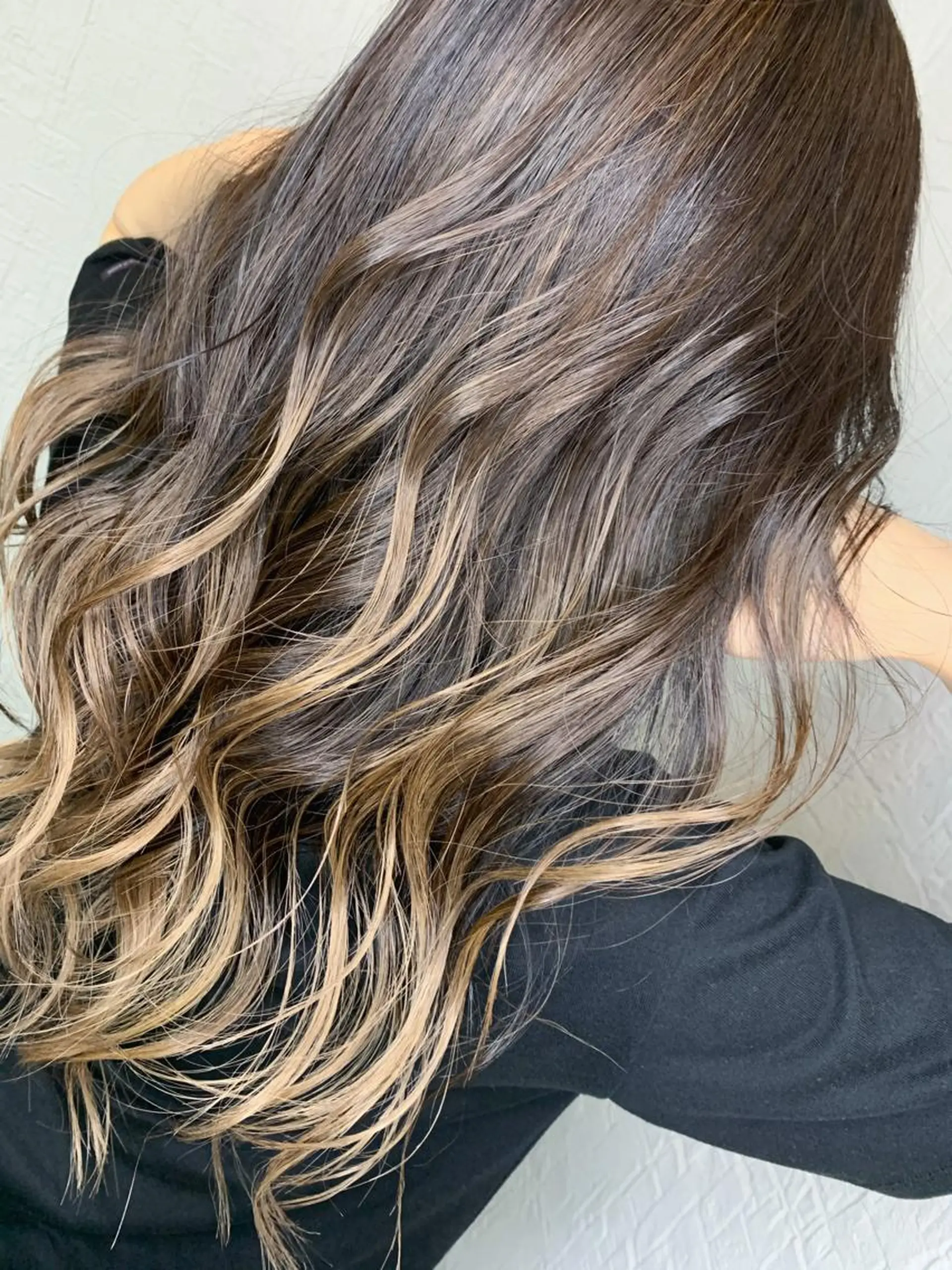 ロング 🥇近藤 恭輔🥇 Recharme新保のヘアスタイル