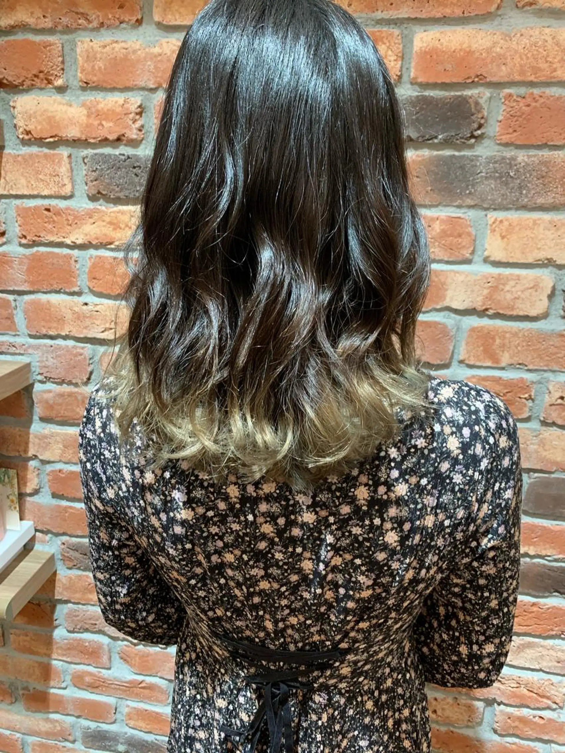 ミディアム カラー カット ヘアカラー トリートメント 髪質改善美容室Lust所属・美容室Lust💚 嶋崎　鷹のヘアスタイル