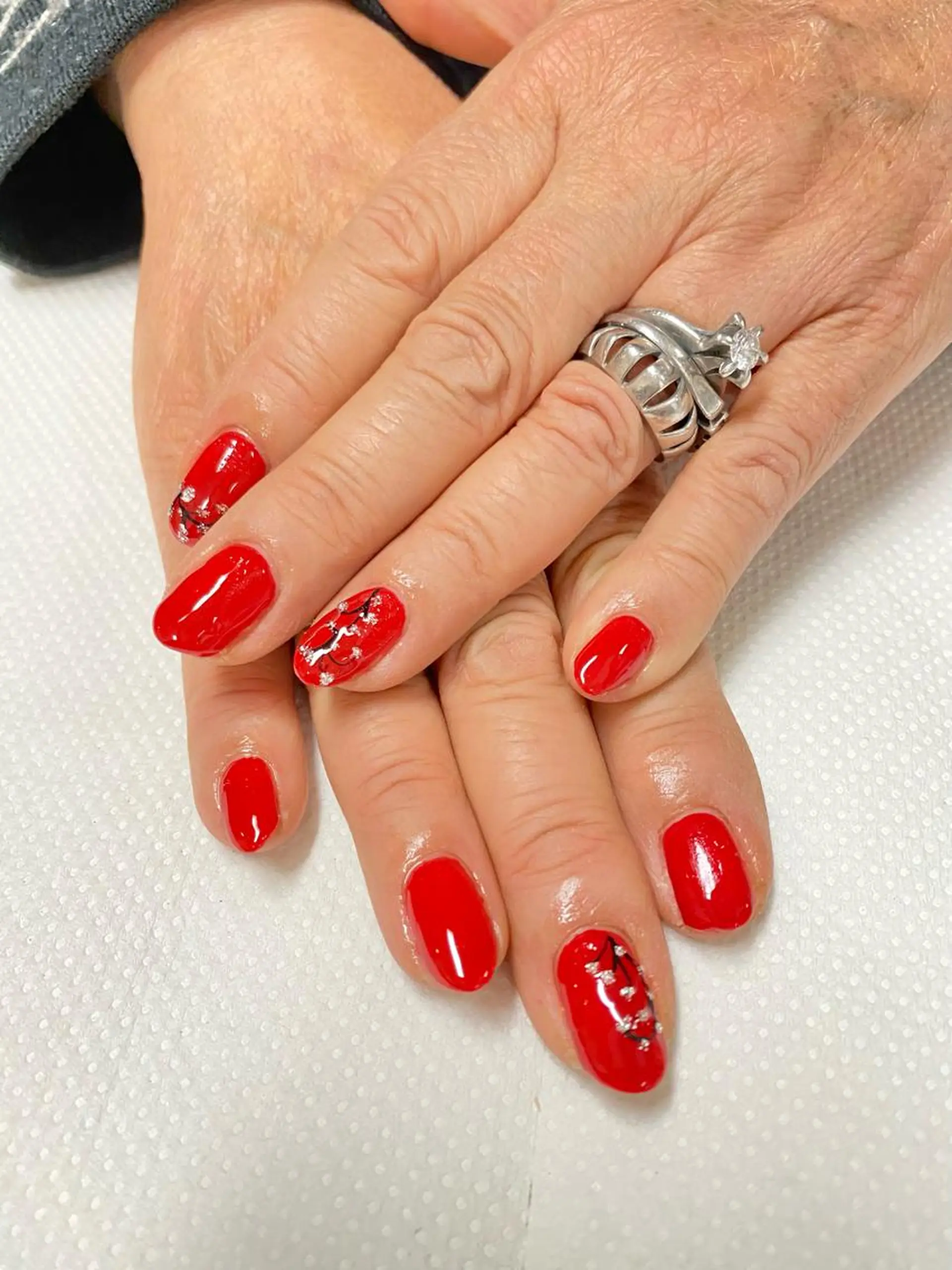 ネイル MIMI RUSH 安城 jubilee店所属・鍋田 彩歌のマツエク・マツパデザイン