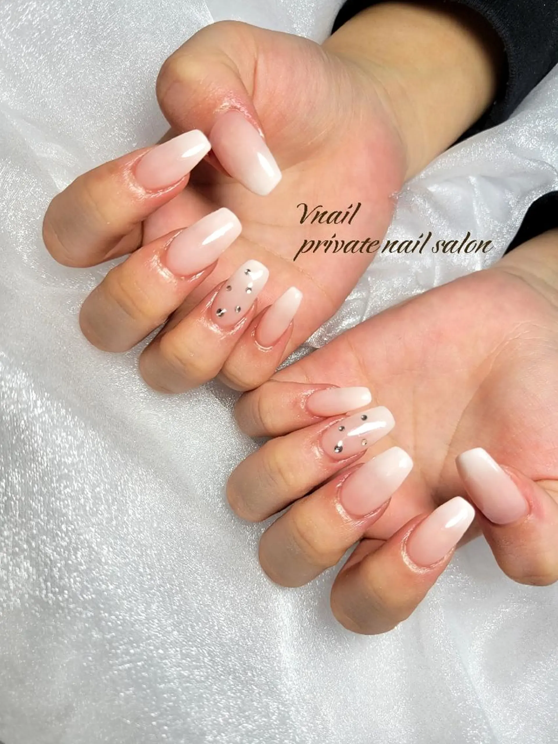 ネイル V. nailのネイルデザイン