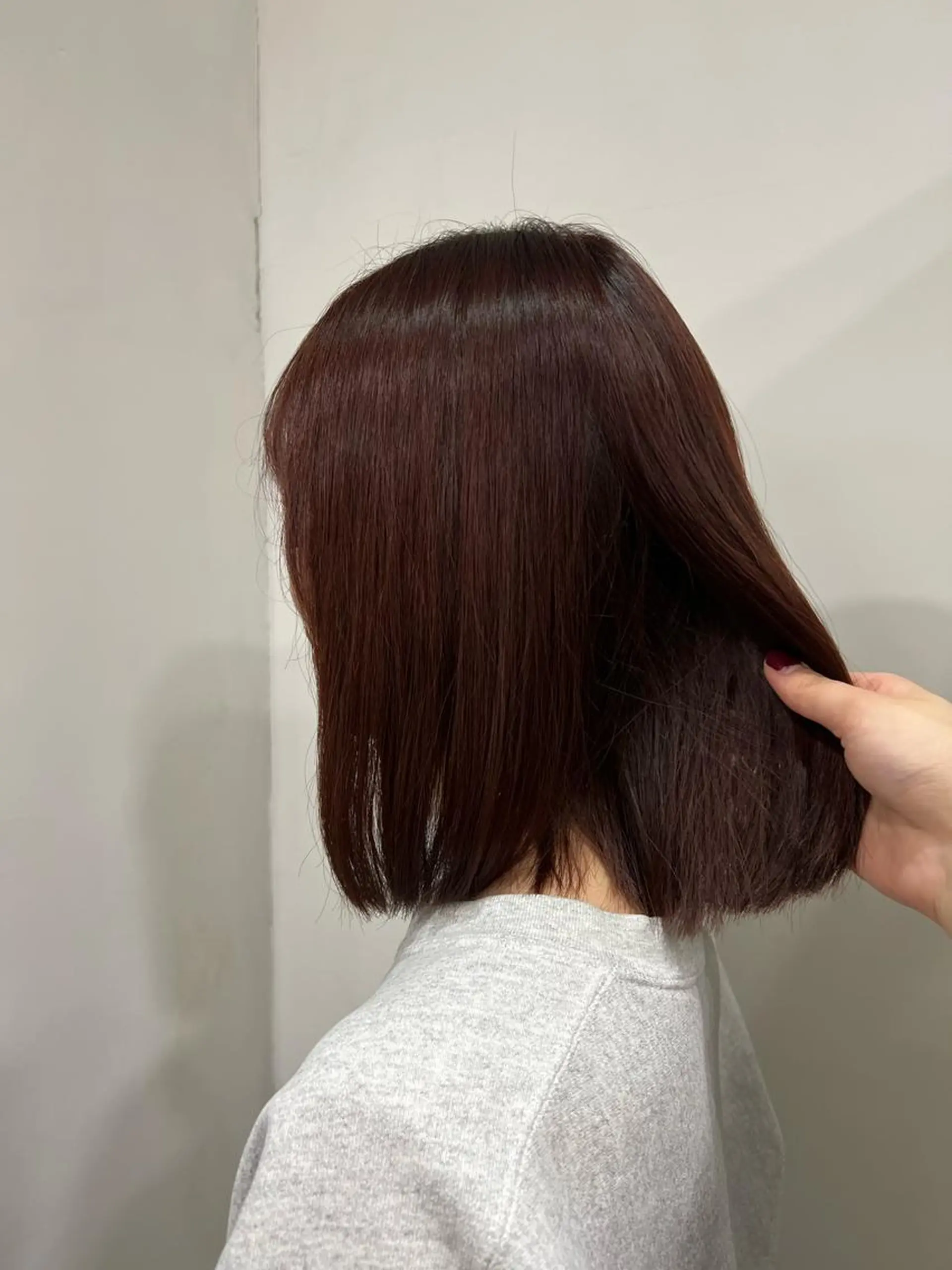 ミディアム 樽川 紗月のヘアスタイル