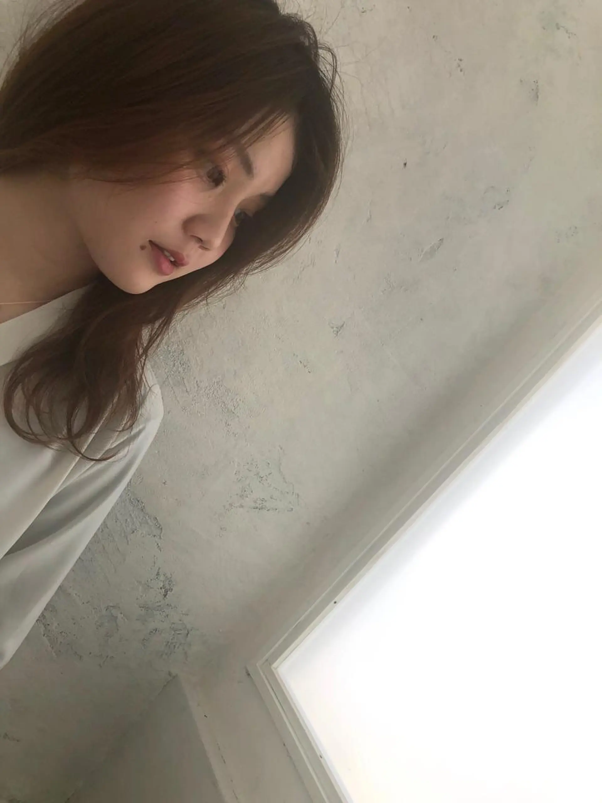 カラー 小林 愛花のヘアスタイル