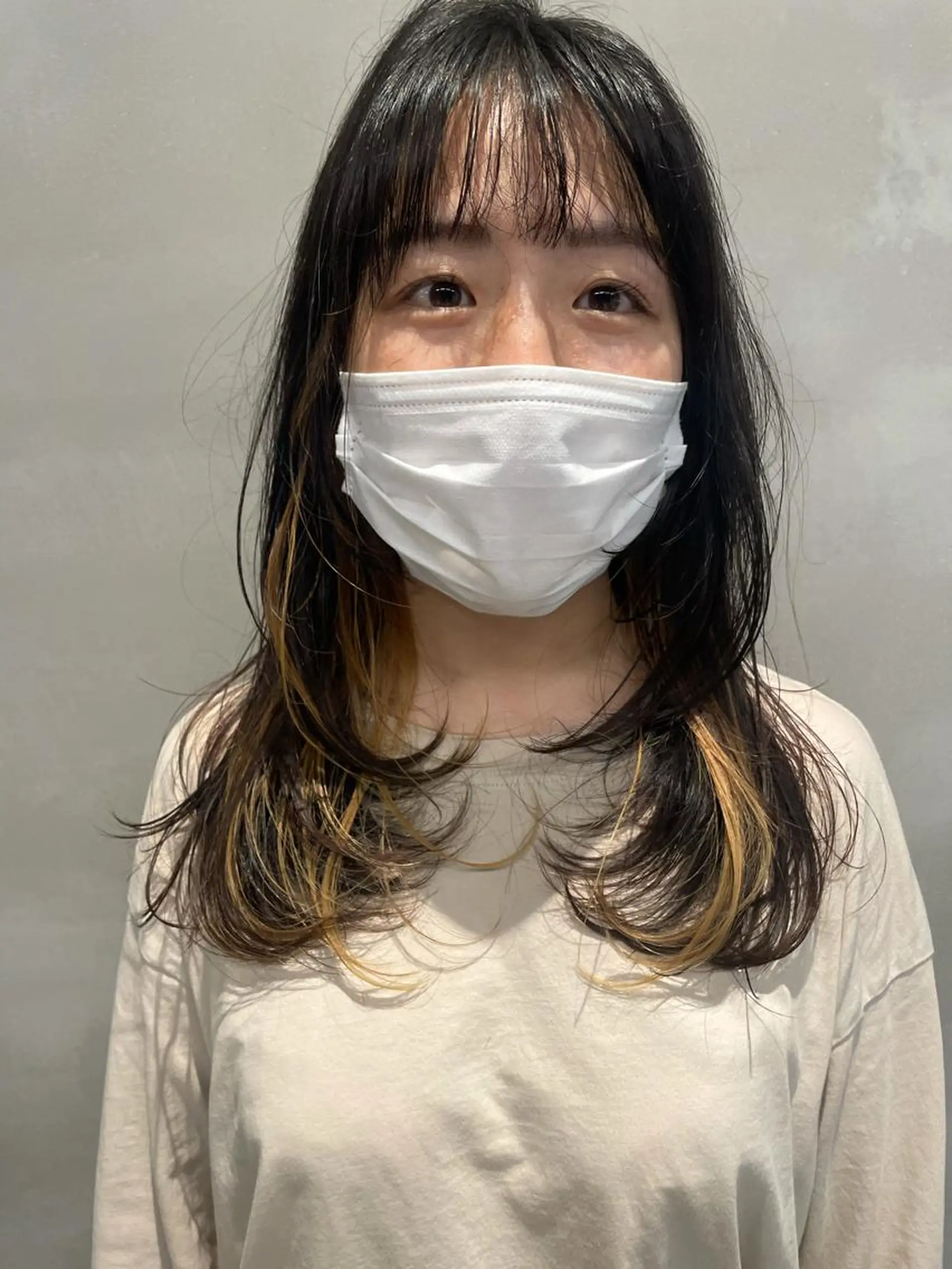 カラー wewe: momoeのヘアスタイル