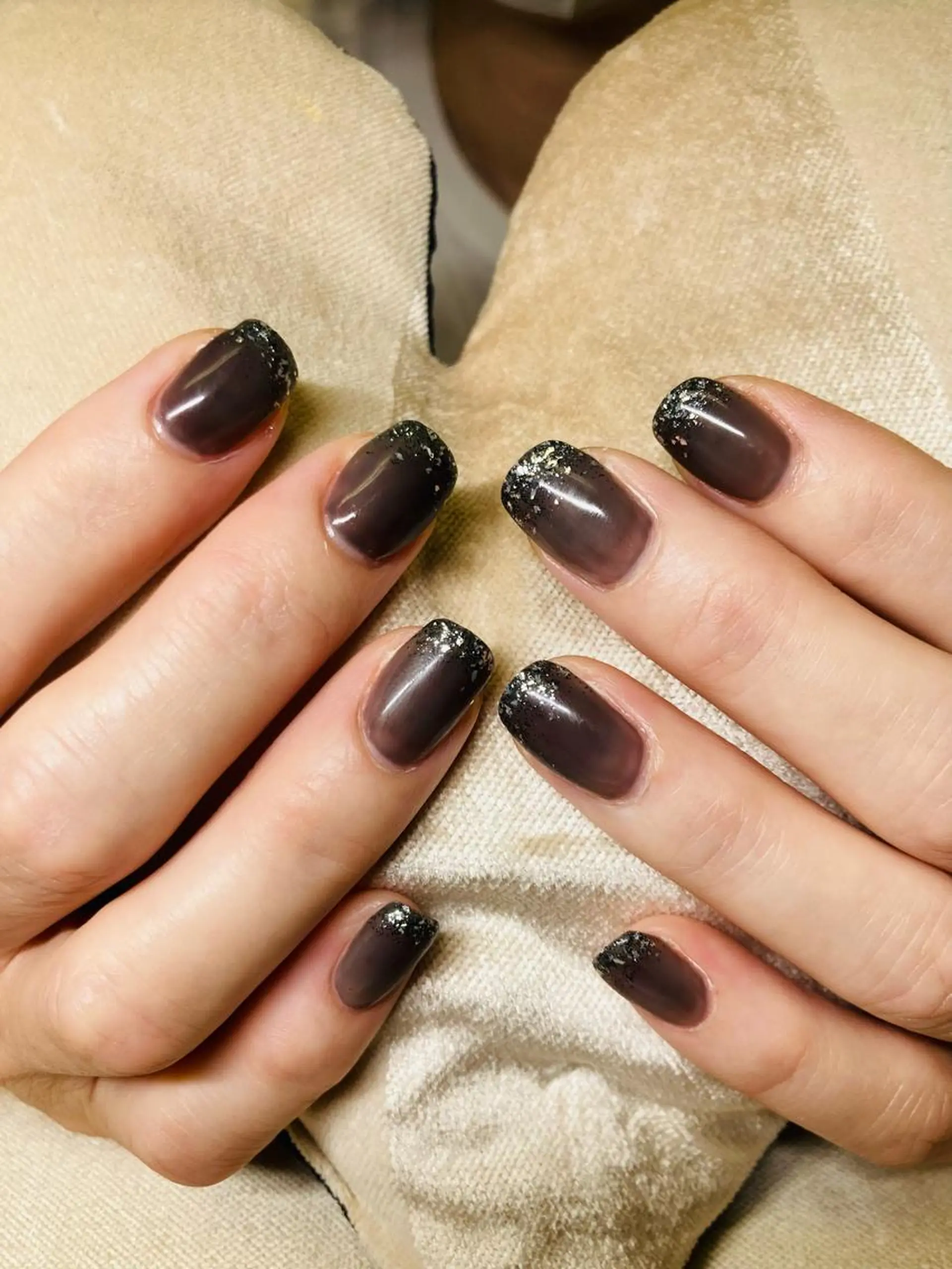 ネイル ECLAT エクラ所属・寺山 千鶴のネイルデザイン