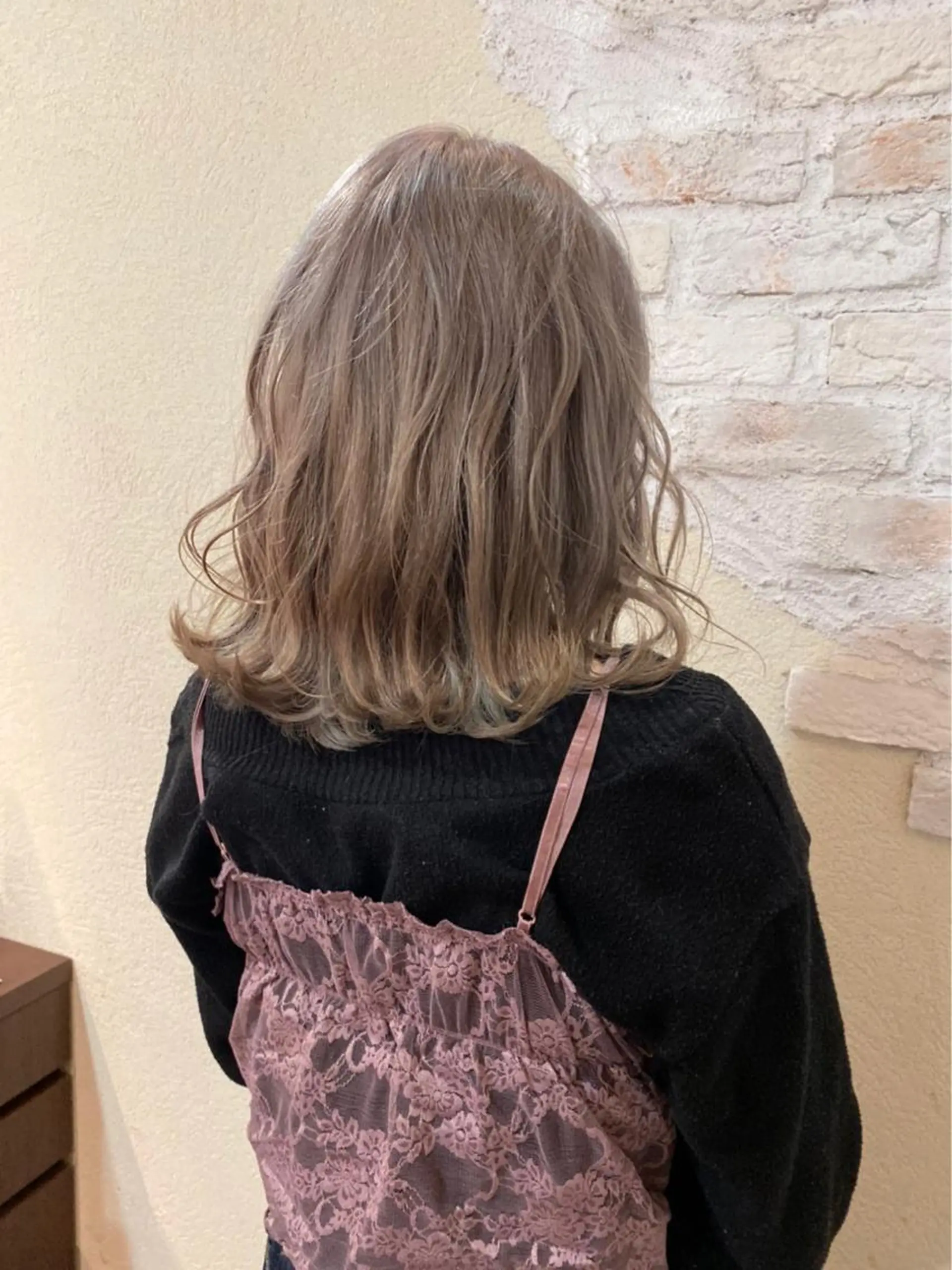 ミディアム 縮毛矯正×韓国ヘア ×髪質改善×レイヤーのヘアスタイル