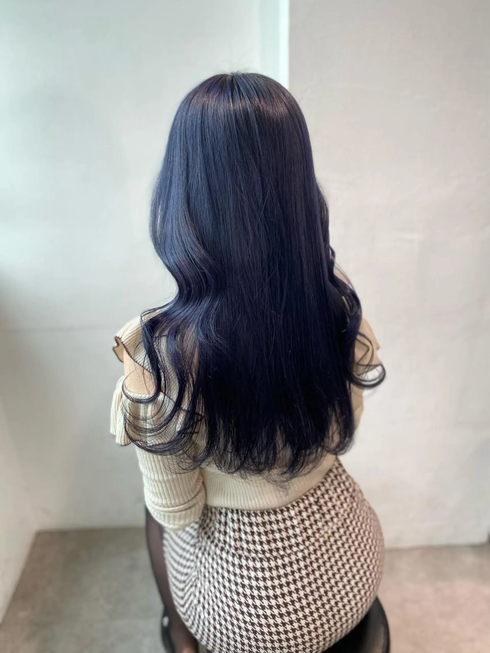 ロング カラー 透明感カラー 暗髪🩶ラベンダー/ ブルー/ユウナ🤍のヘアスタイル
