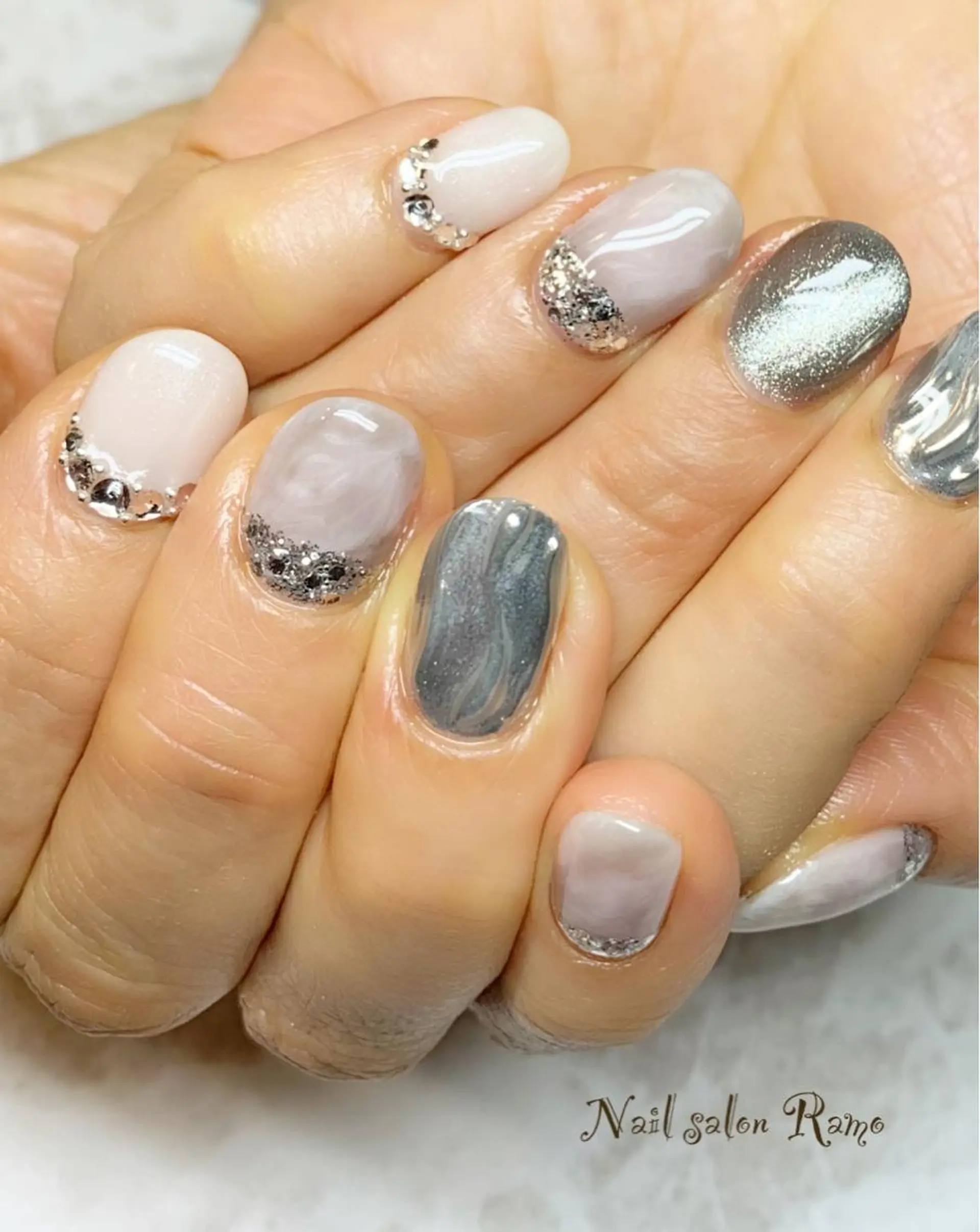 ネイル アートネイル ブルー ジェルネイル マグネットネイル ミラーネイル Nail salon Ramo所属・松田 祥子のネイルデザイン