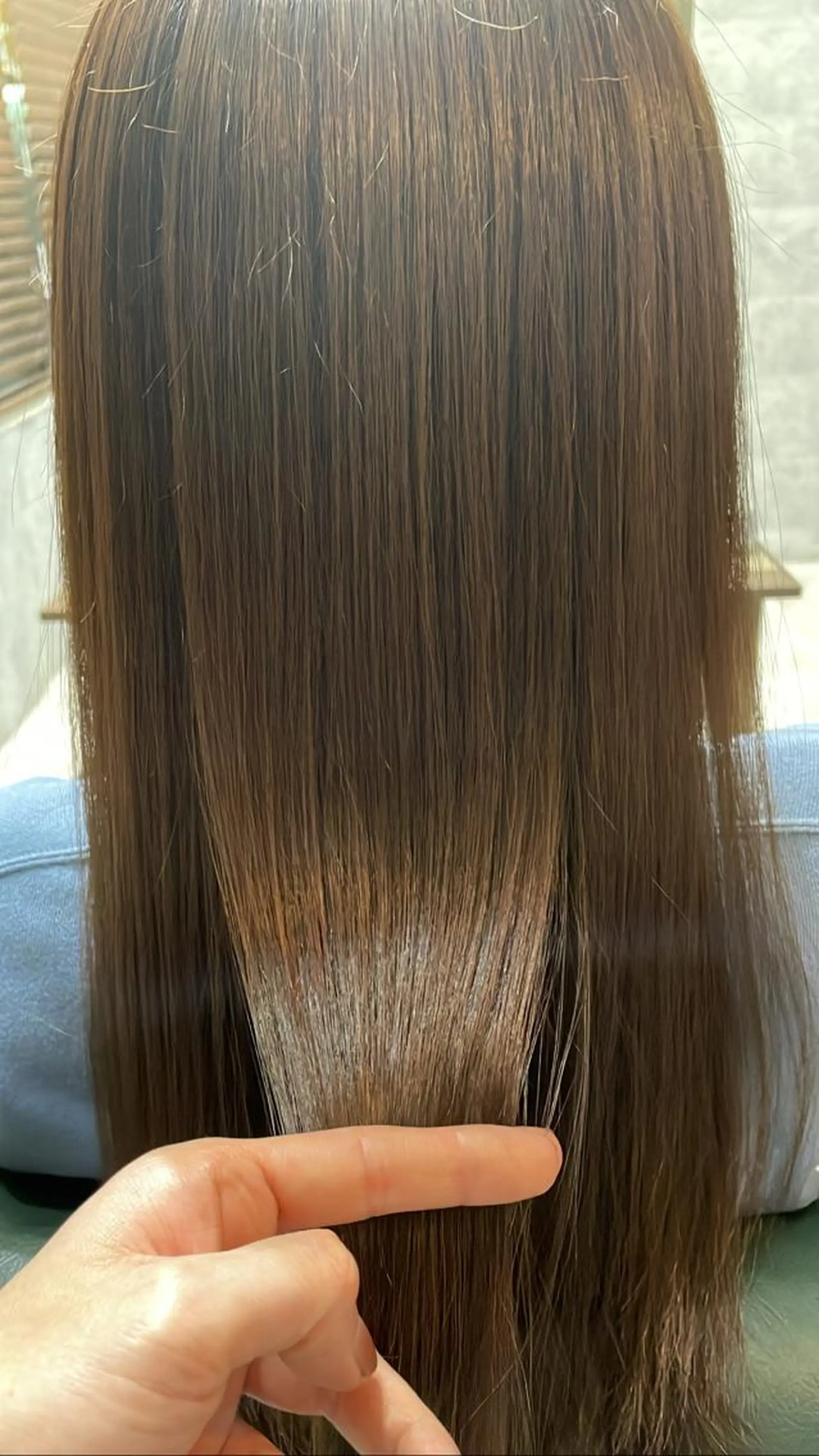 セミロング ROSSO ✂︎officialのヘアスタイル