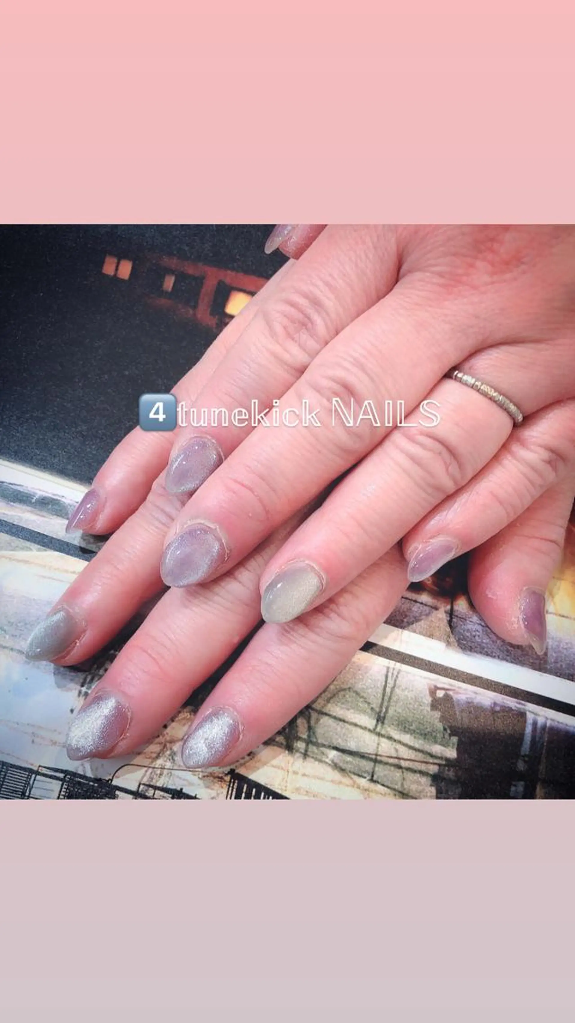 ネイル マグネットネイル 4tunekick NAILS(フォーチュンキックネイルズ)所属・光森 淳子のネイルデザイン