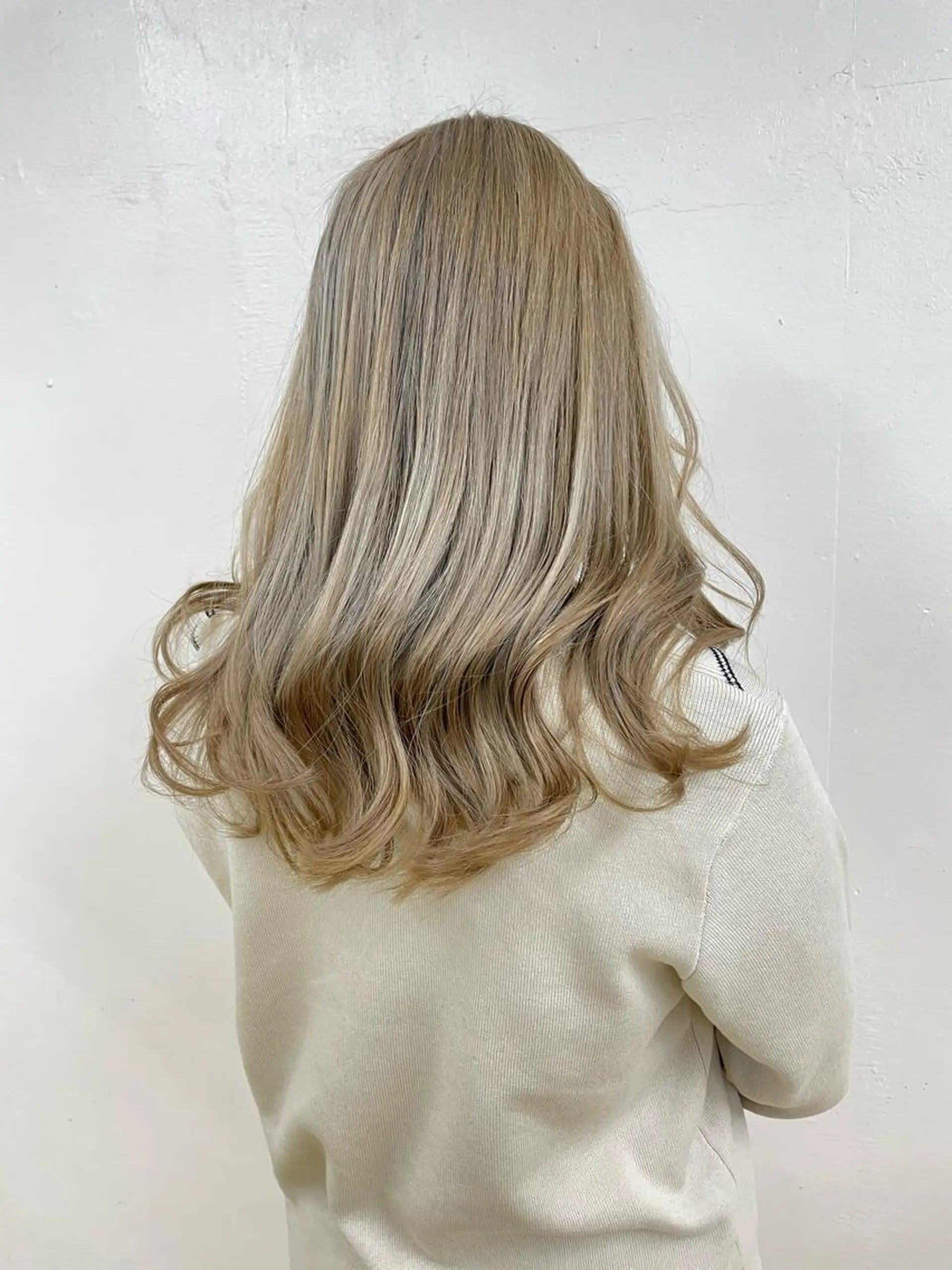 ロング サロウィン新宿三丁目East所属・💕冬モテ×上品色気 モテヘア💕山田航介のヘアスタイル