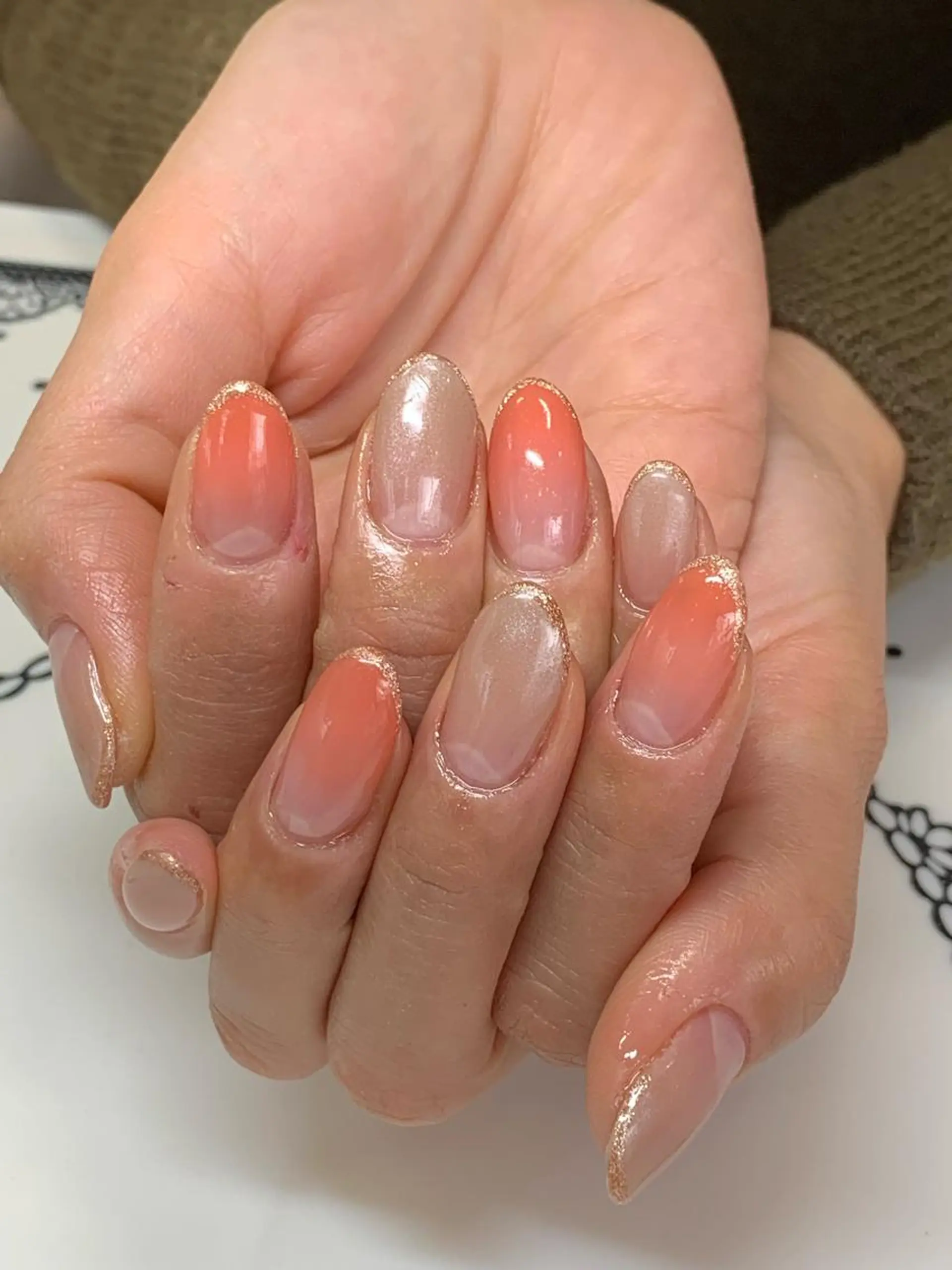 セミロング ネイル グラデーション Amelia さくらいのネイルデザイン