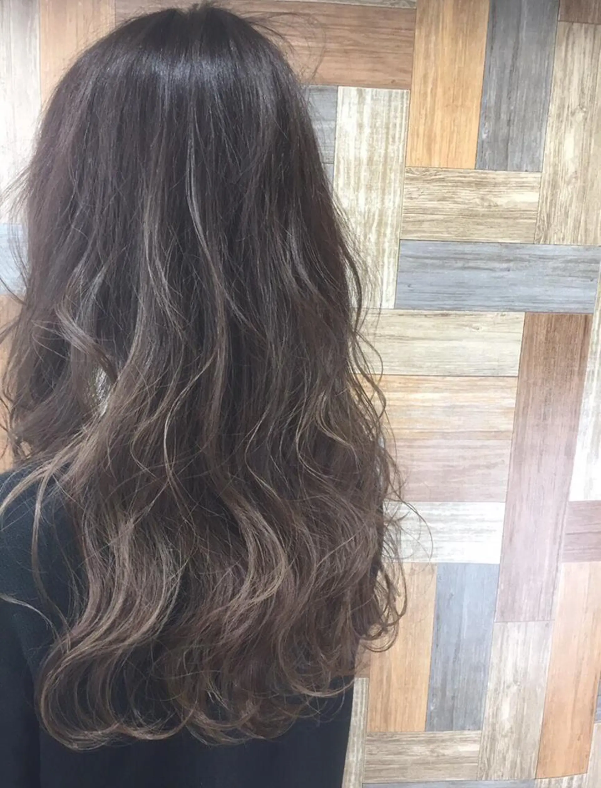 セミロング カット ヘアカラー トリートメント Adachi Fujikoのヘアスタイル