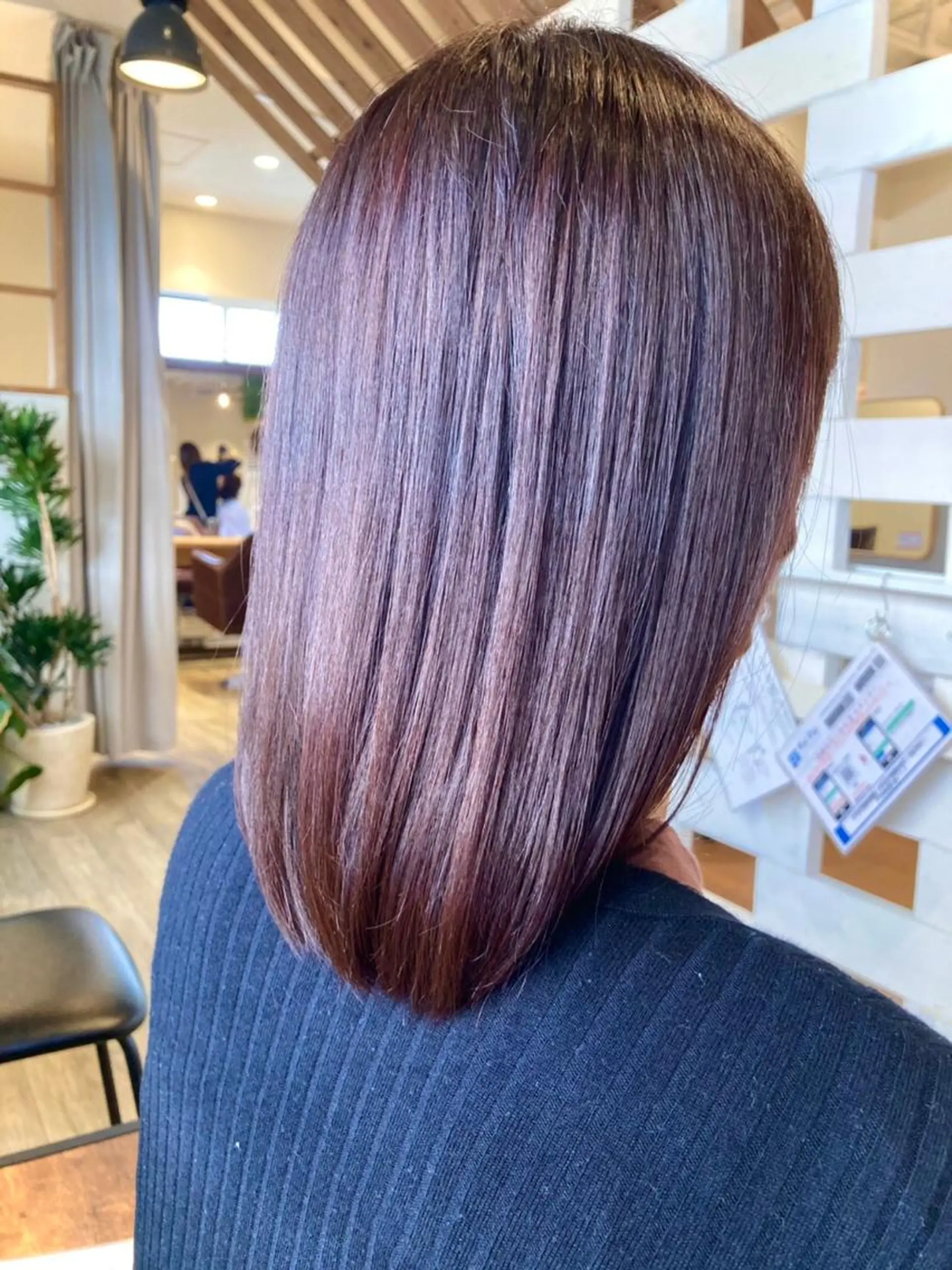 ミディアム chill out 塚口本町店のヘアスタイル