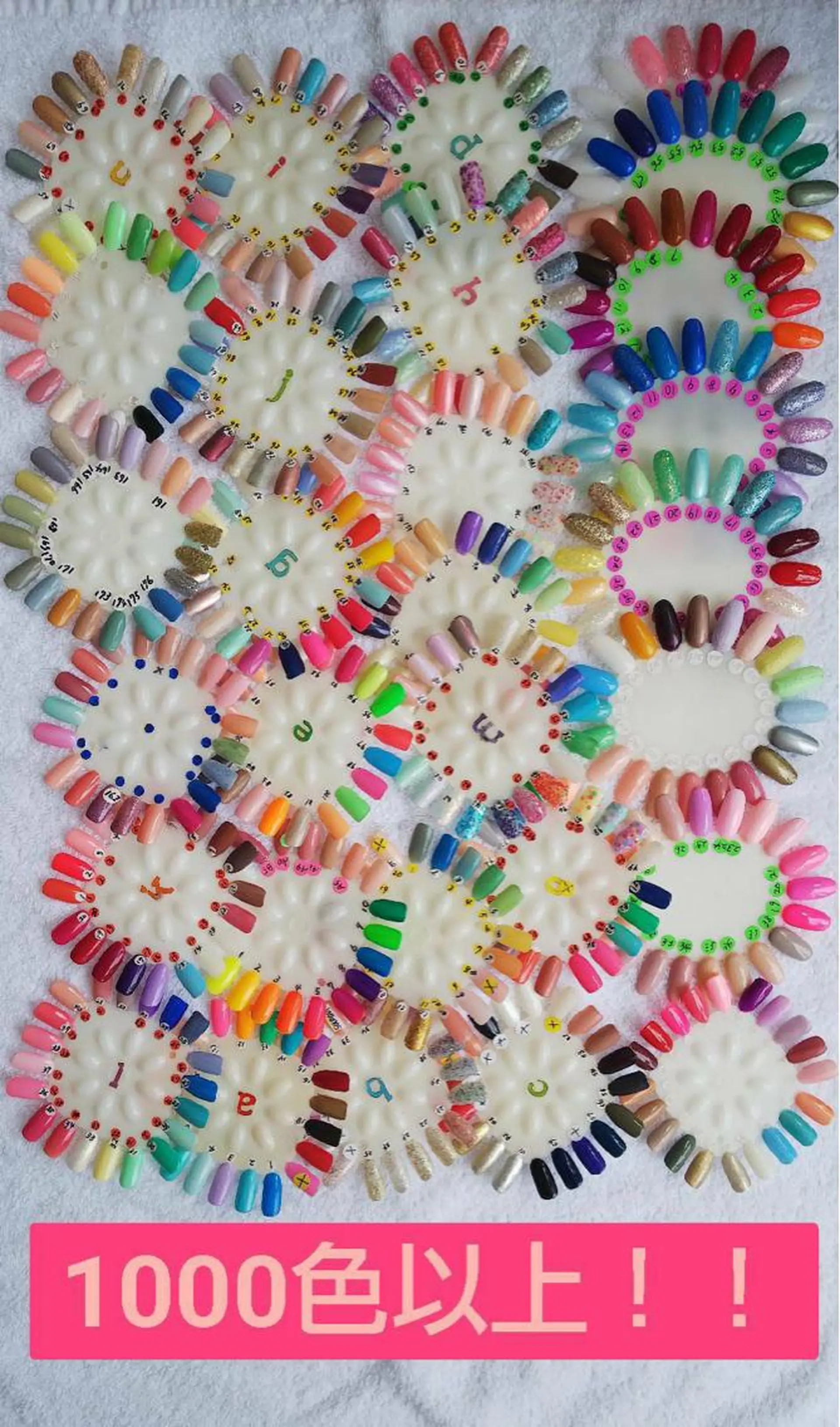 ネイル フットネイル 太田 あきなのネイルデザイン