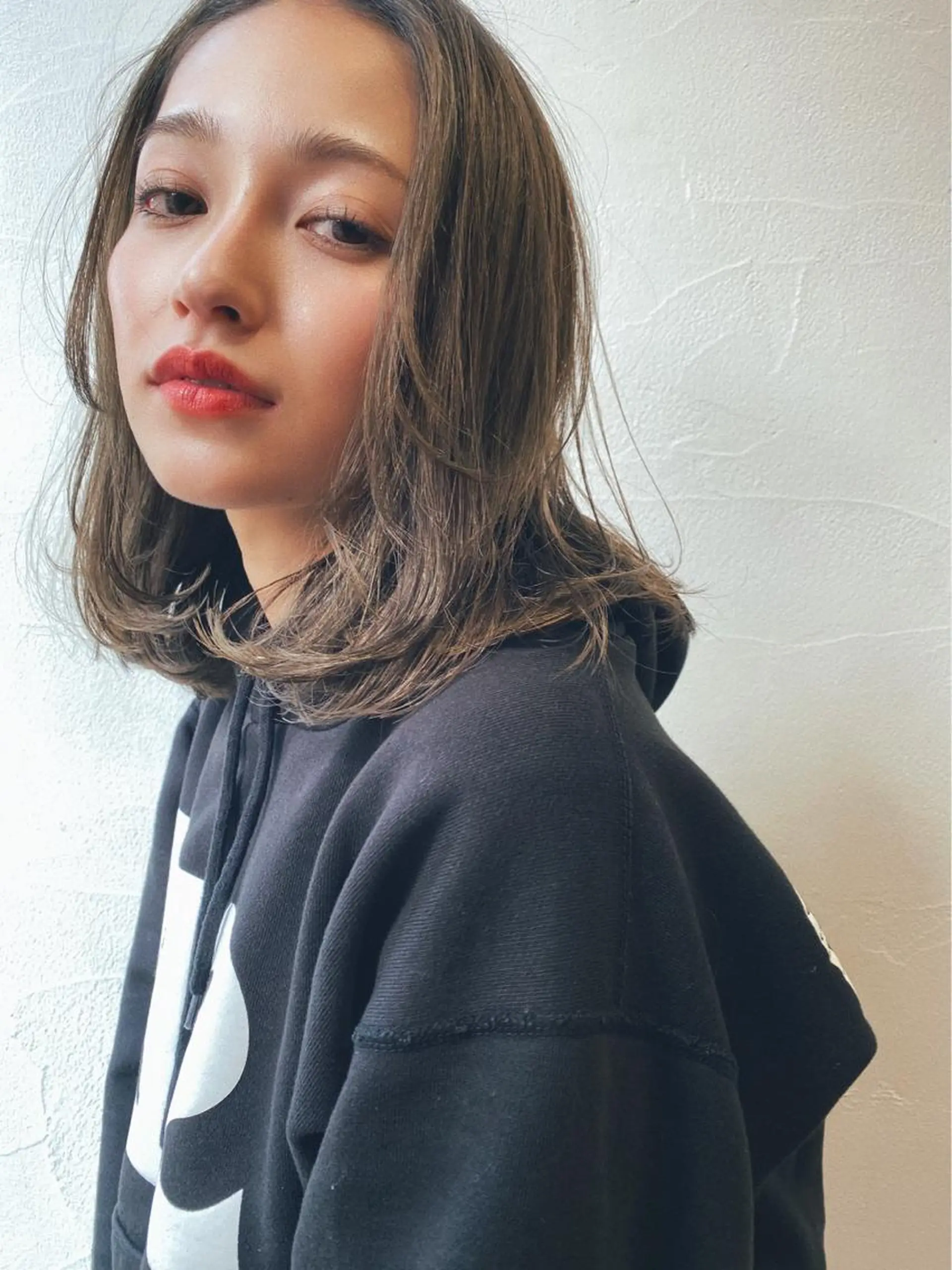 ミディアム カラー グレージュ メンズカット特化柏駅 徒歩3分LOUのヘアスタイル