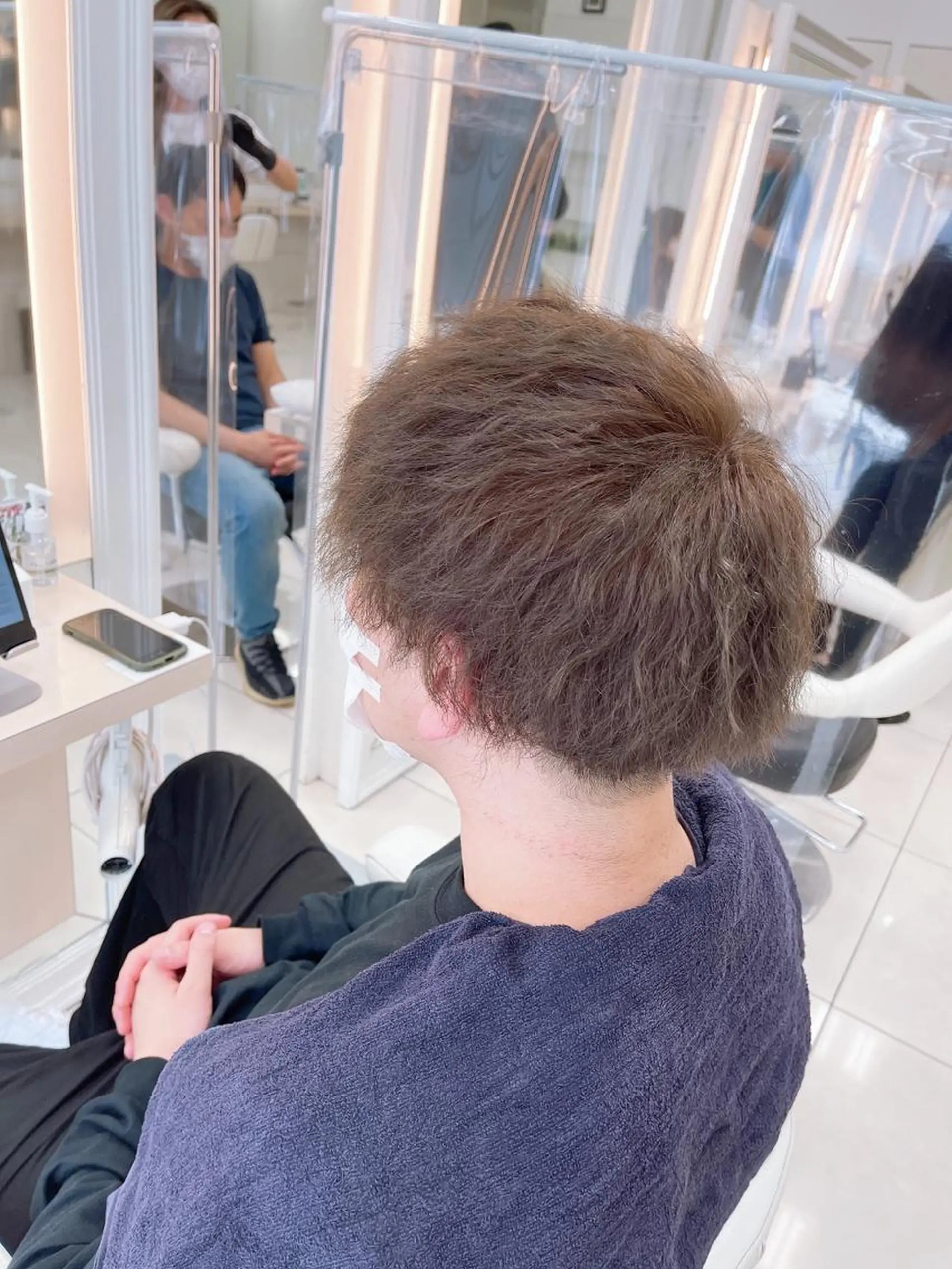 ショート カラー パーマ ツイストパーマ 成田 一貴のヘアスタイル