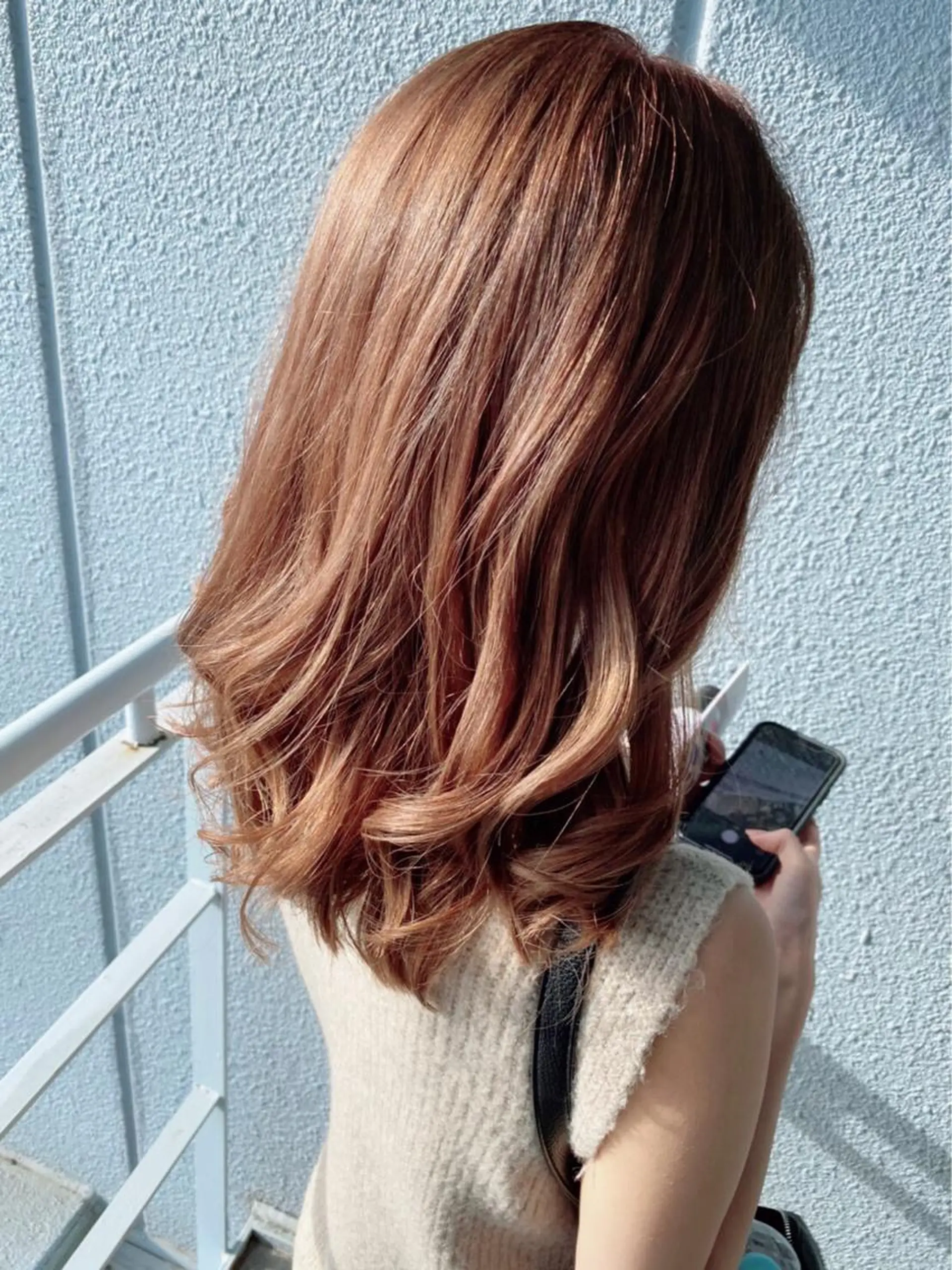 ミディアム カラー Ate by little所属・青木 梢のヘアスタイル