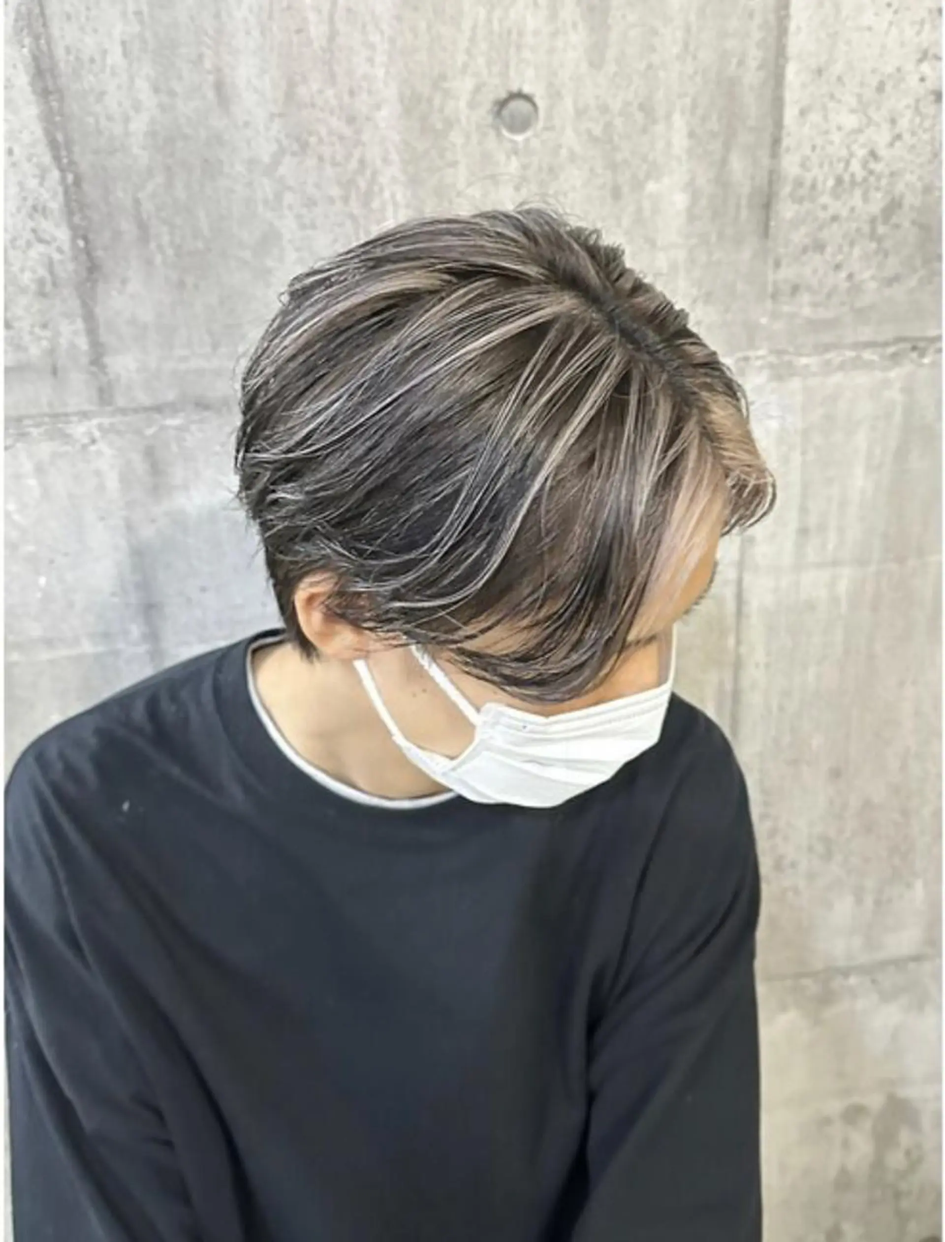 ショート LAFRE （ラフリ）所属・ケアブリーチ 黒瀬有汰のヘアスタイル