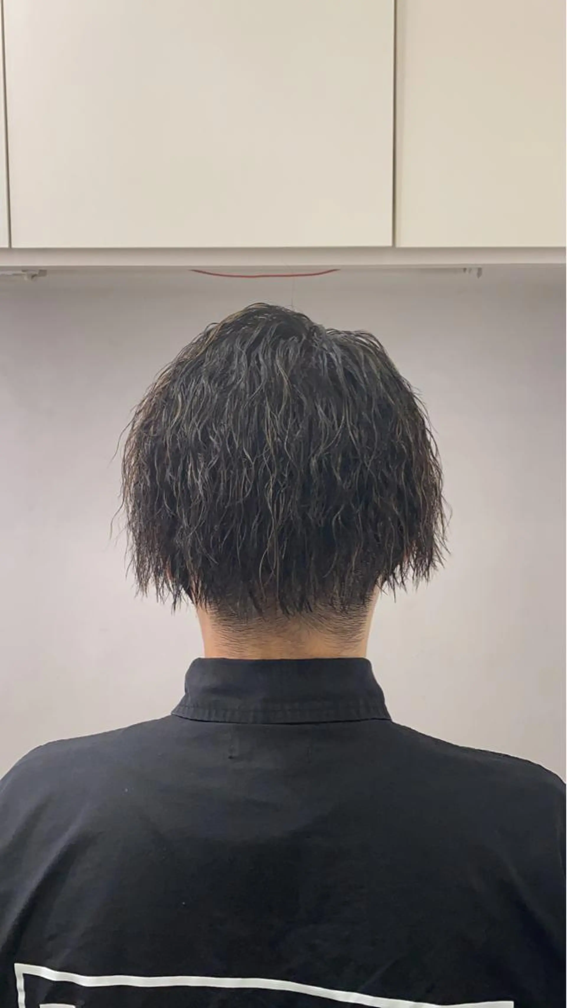 ショート メンズ メンズハイライト メンズパーマ メンズツイストパーマ ハイライト ツイストパーマ 🌈透明感カラー ✨松田龍也🌈のヘアスタイル