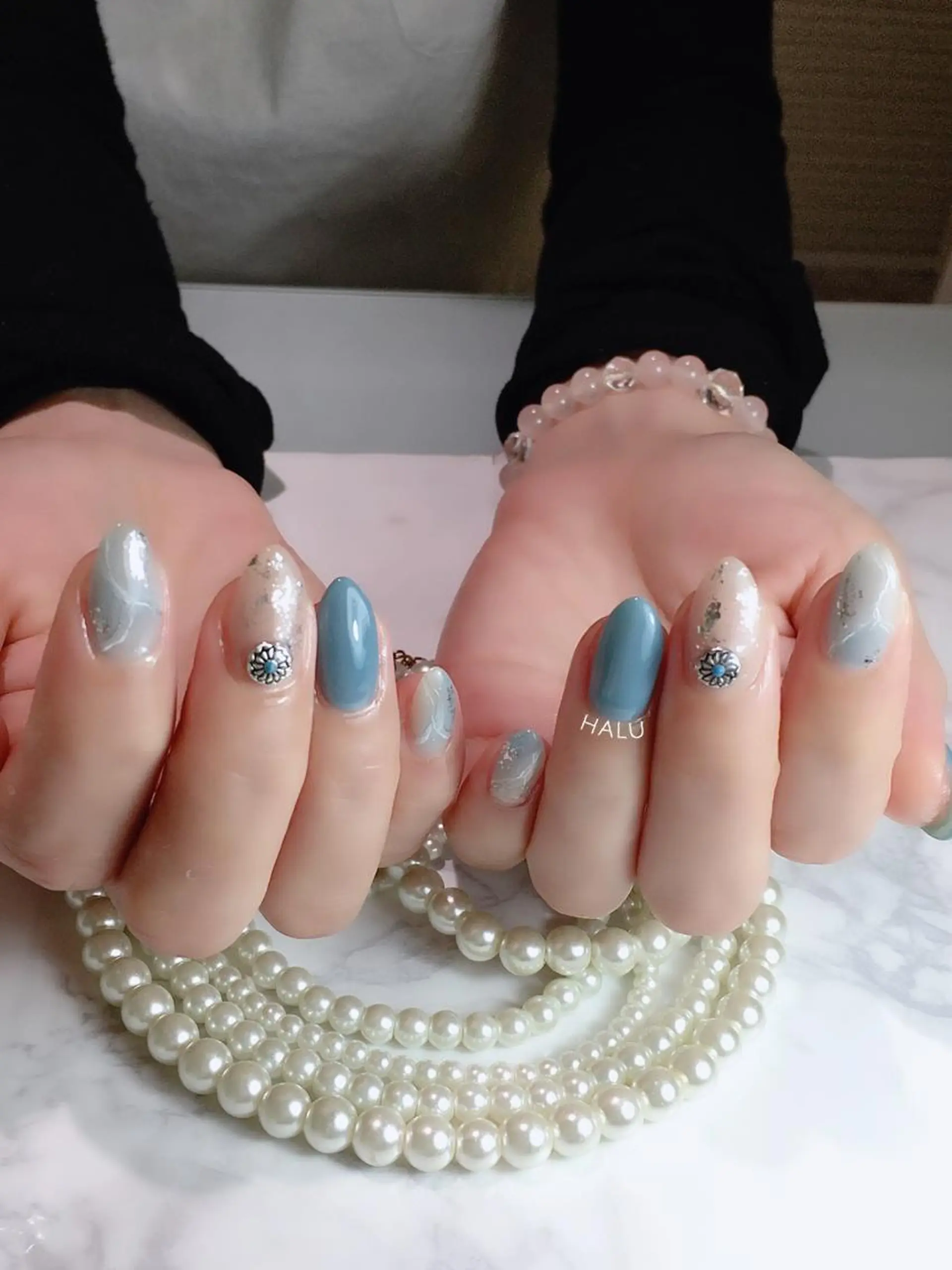 ネイル ブルー シルバー 夏ネイル HALU ハルのネイルデザイン