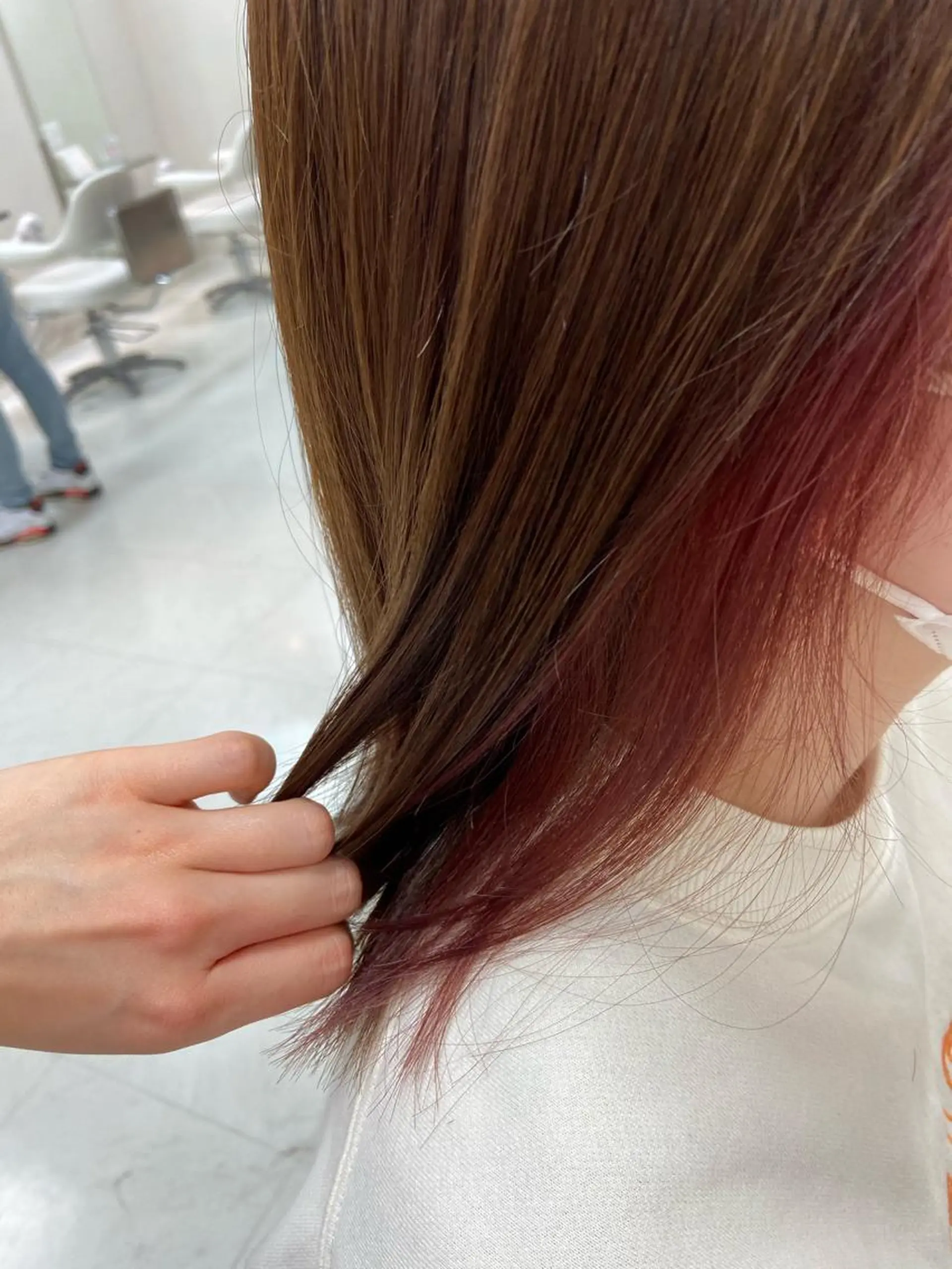 セミロング カラー ブリーチ ピンクカラー ヘアカラー 菊地 美憂のヘアスタイル