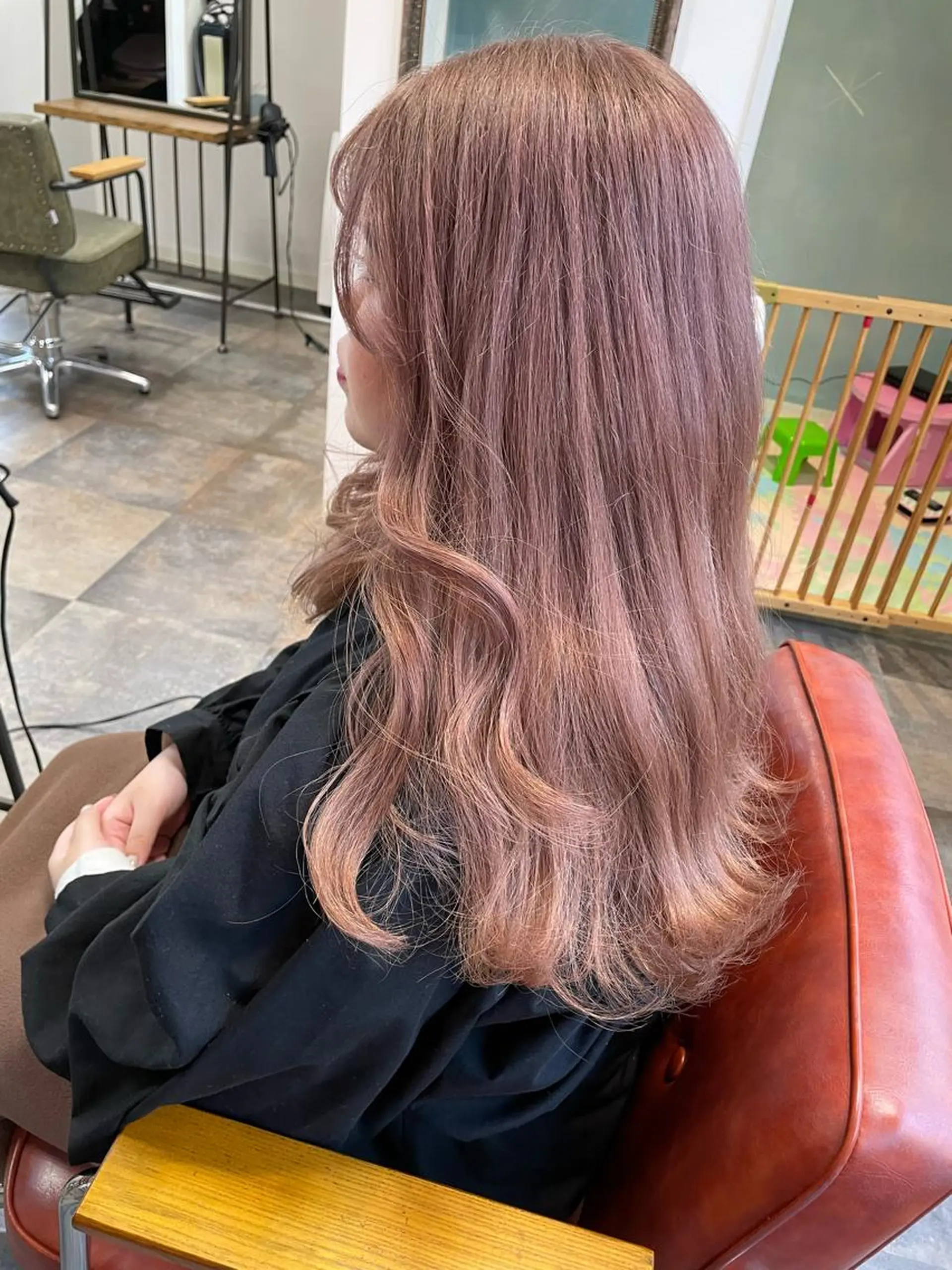 ロング カラー ~tie.hair salon所属・Ryoka🌼倉敷/ ハイトーン/レイヤーのヘアスタイル