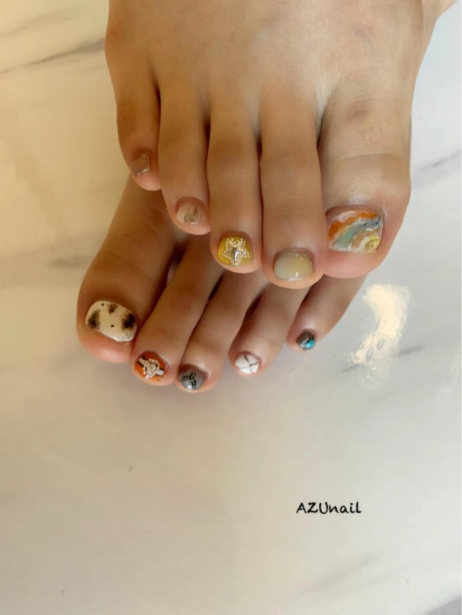 ネイル AZU nailのネイルデザイン
