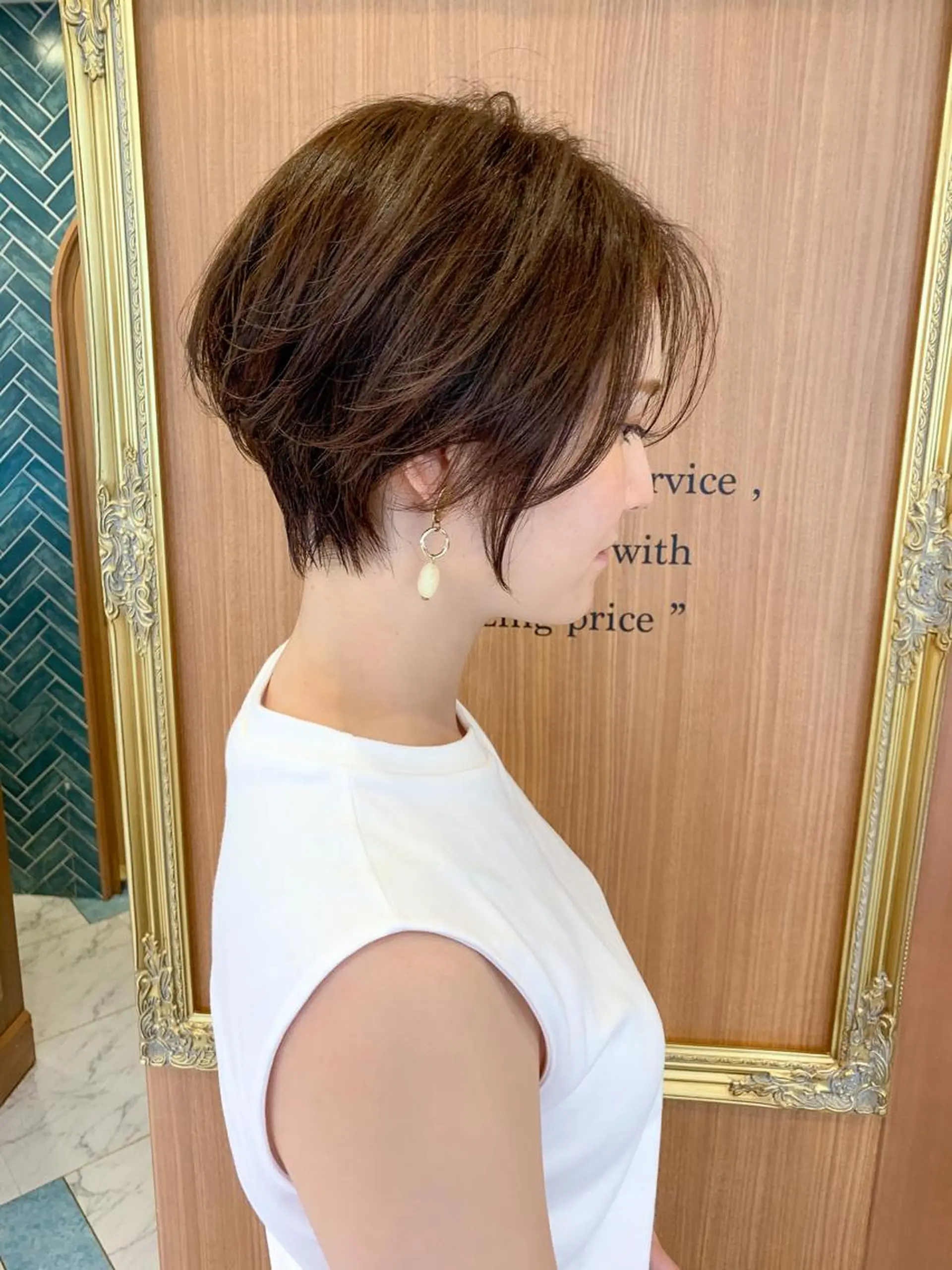 ショート 切りっぱなしボブ ハンサムショート ボブ ハイライト 韓国風ヘア カット ヘアカラー トリートメント ショート/縮毛矯正 /大宮/惇平のヘアスタイル